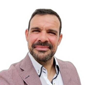 Fotografía de Eduardo Gutiérrez, asesor inmobiliario SAFTI