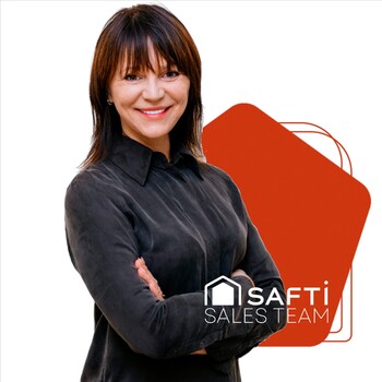 Fotografía de Svetlana Sudakova, asesora inmobiliario SAFTI