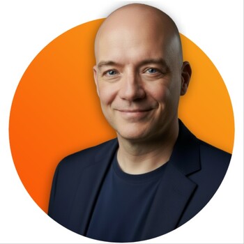 Fotografía de David Gil, asesor inmobiliario SAFTI