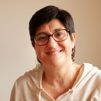 Fotografía de Eva García Navarro, asesora inmobiliaria SAFTI