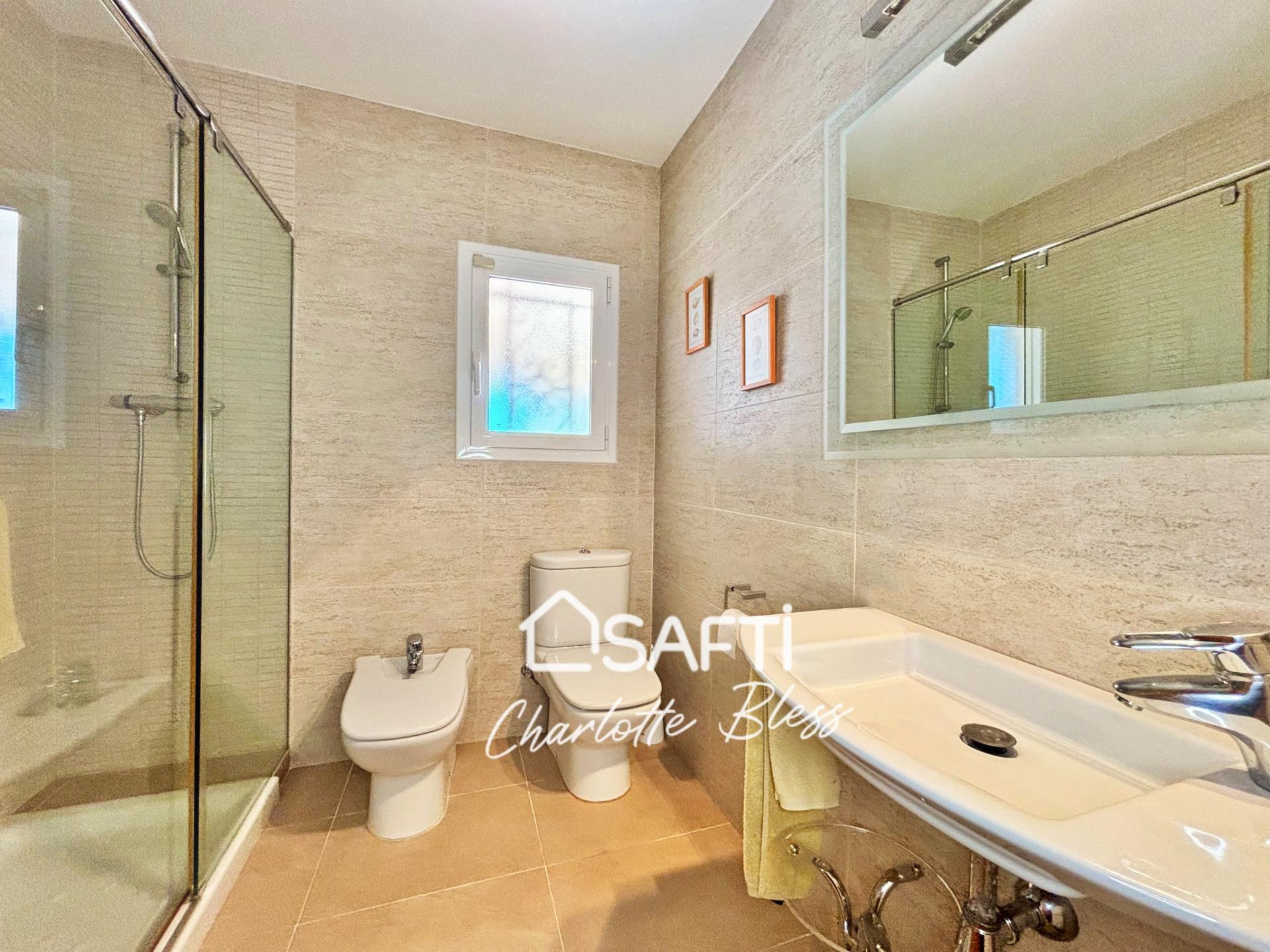 Photo 19 de l'annonce.