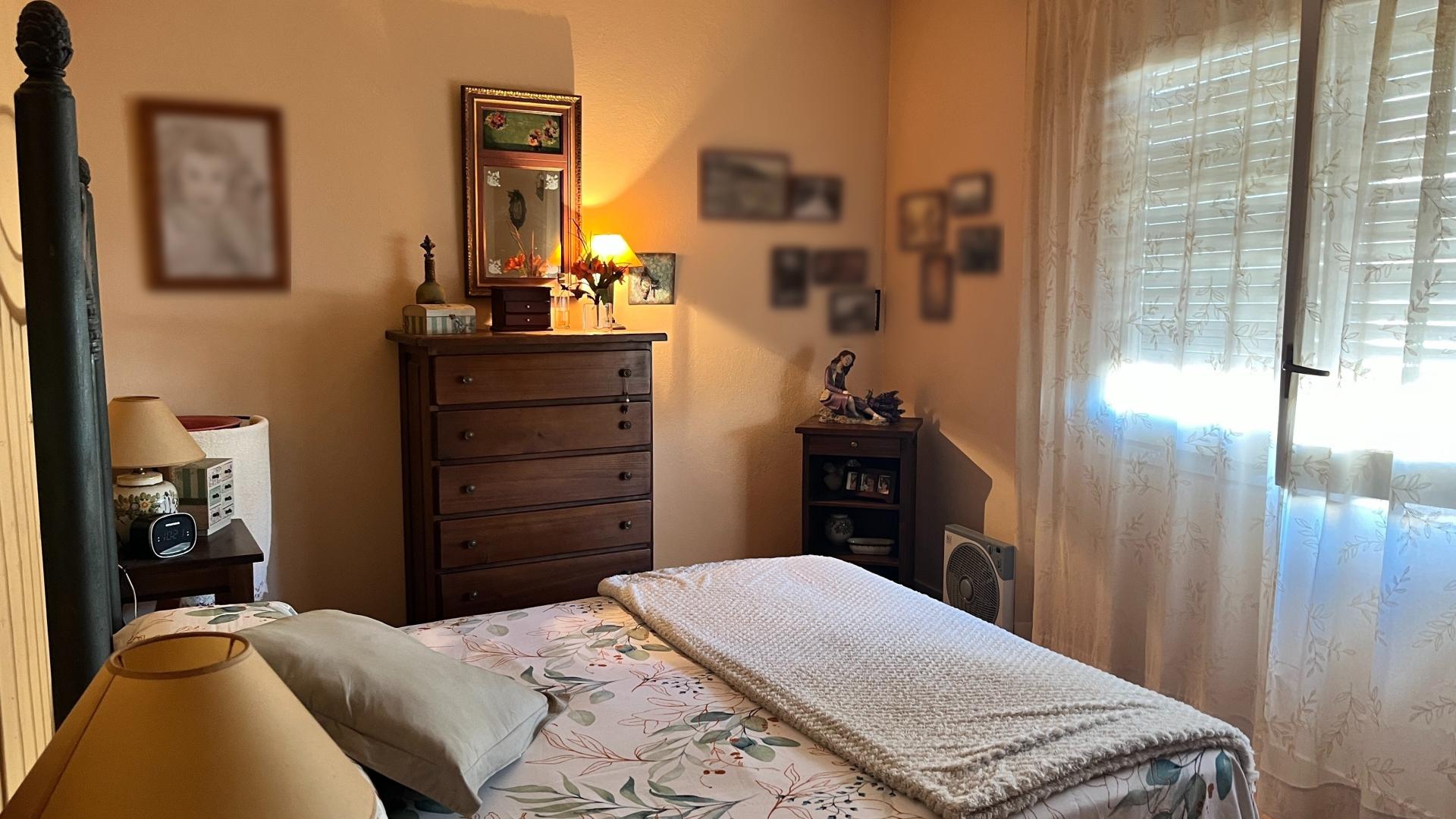 Photo 8 of the listing.