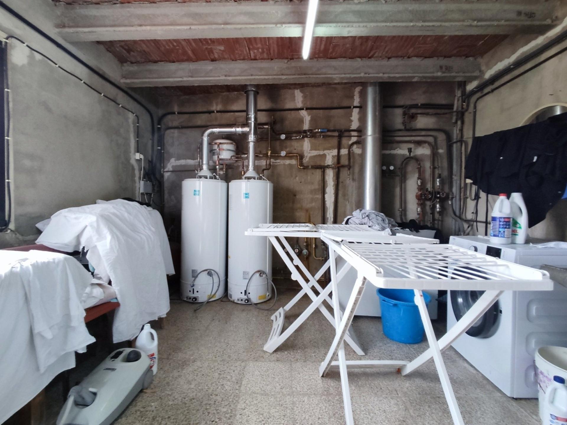 Photo 39 de l'annonce.