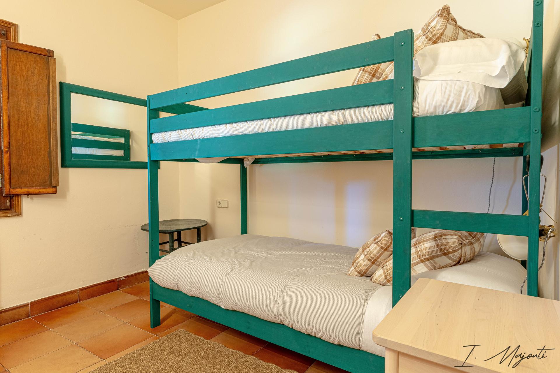 Photo 33 of the listing.