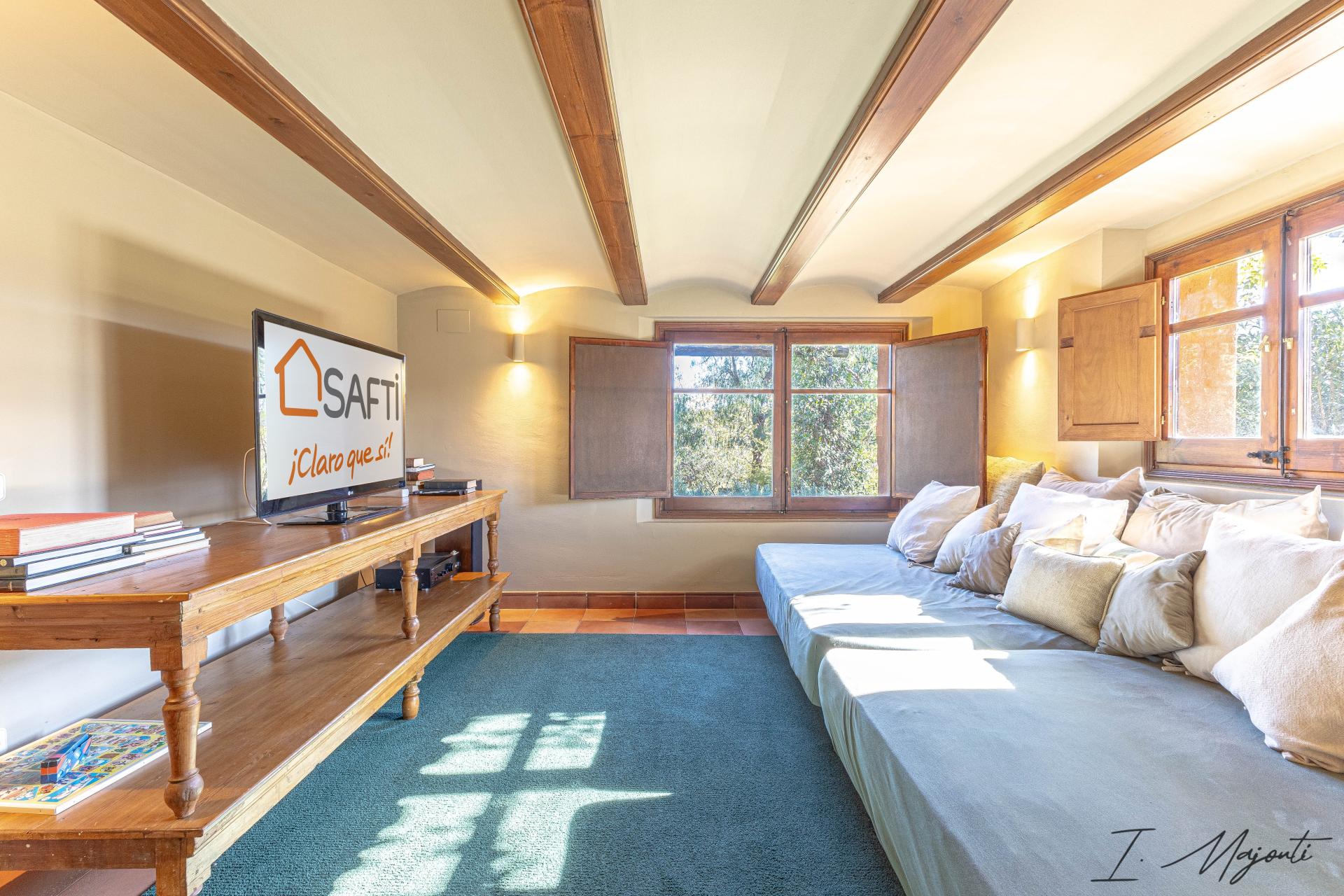 Photo 38 of the listing.