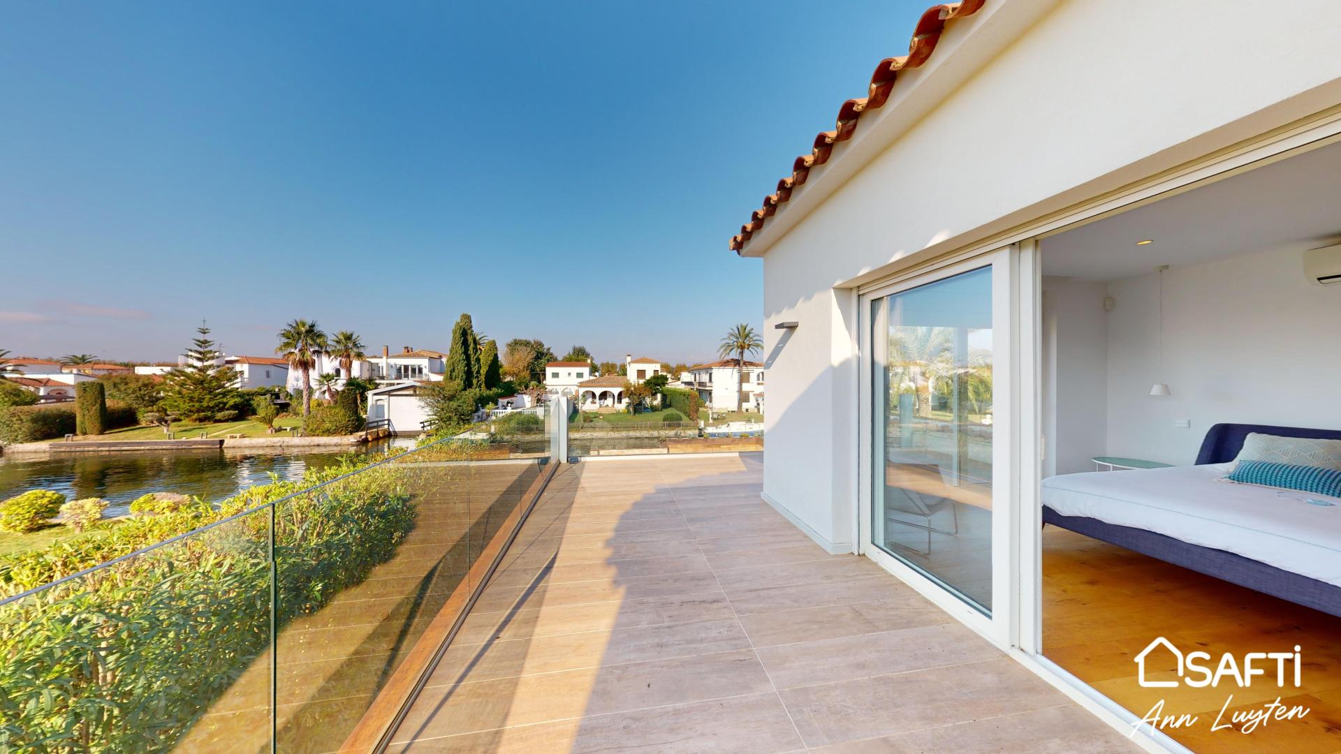 Photo 46 de l'annonce.