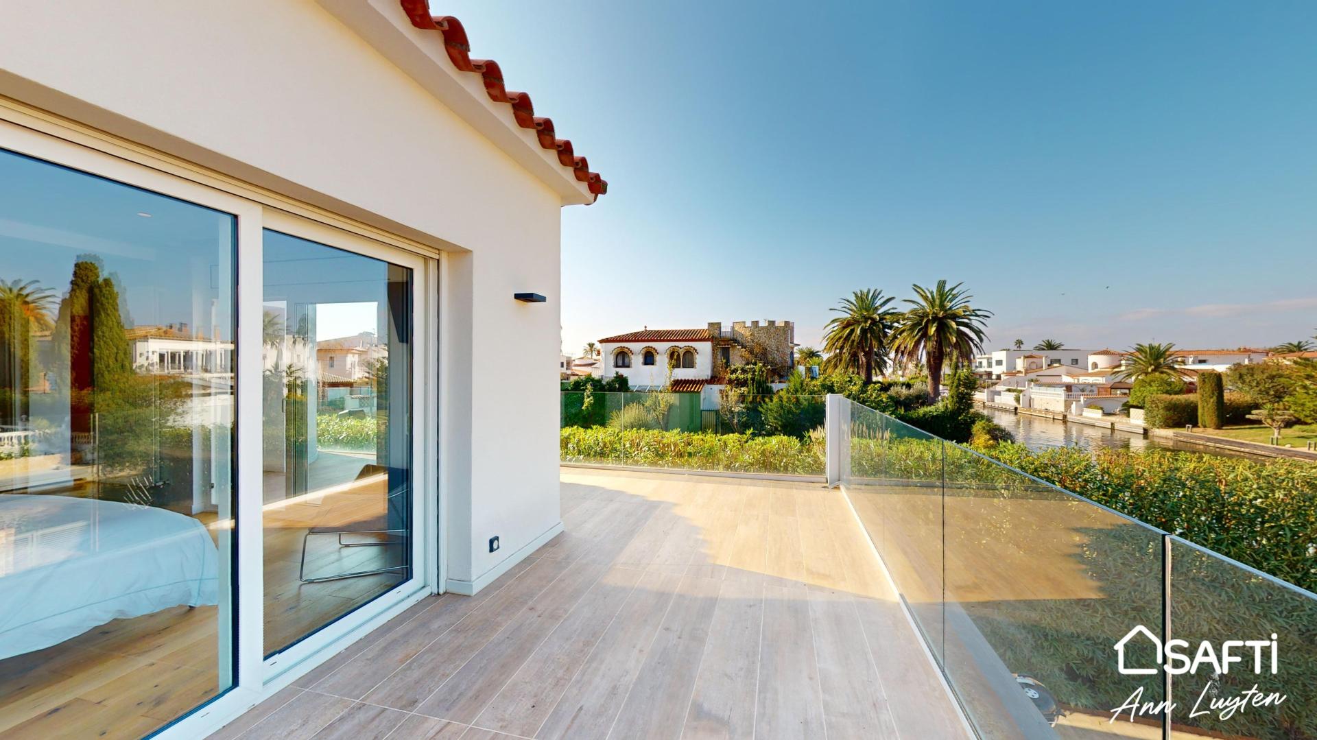 Photo 45 de l'annonce.