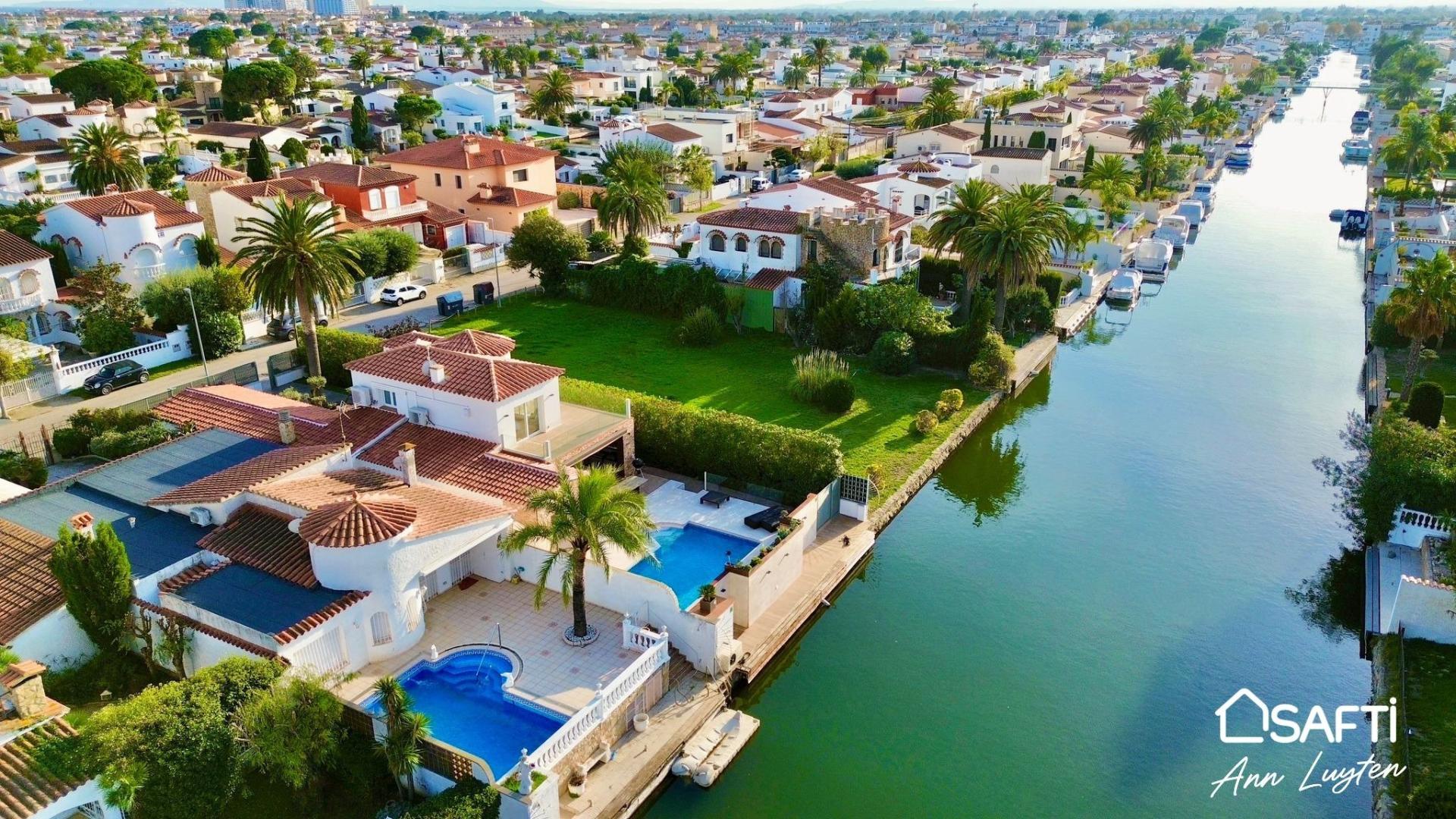 Photo 16 de l'annonce.