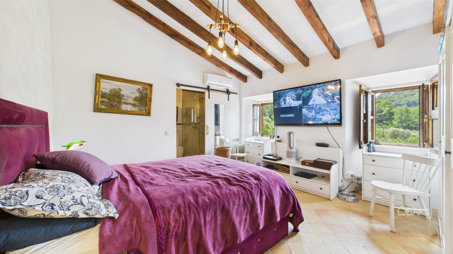 Photo 32 of the listing.