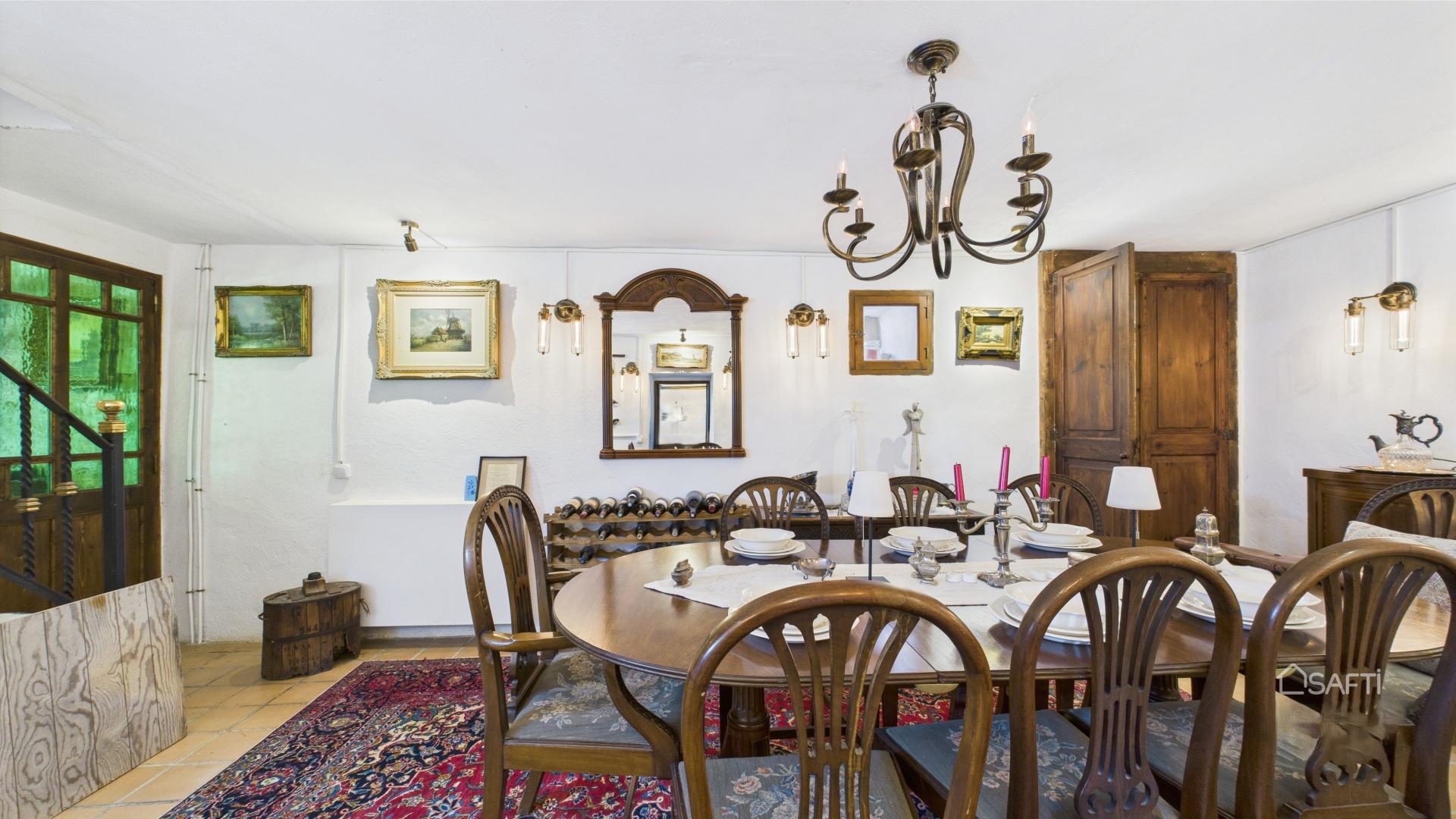 Photo 21 of the listing.