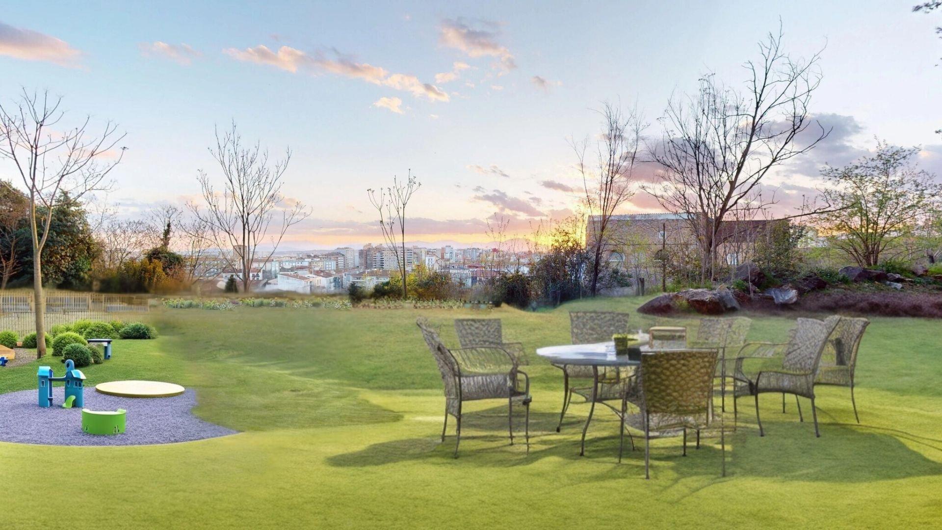 Photo 14 of the listing.