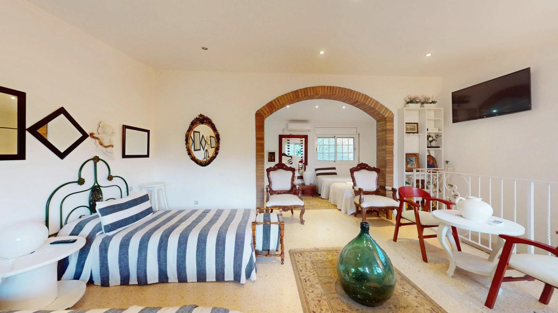 Photo 34 of the listing.