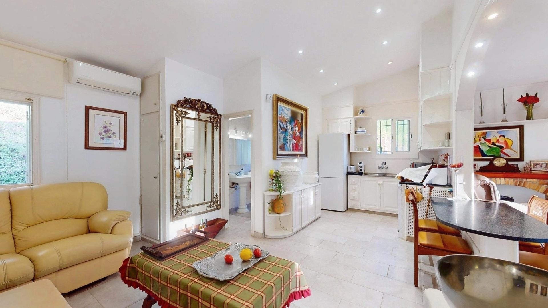 Photo 27 of the listing.