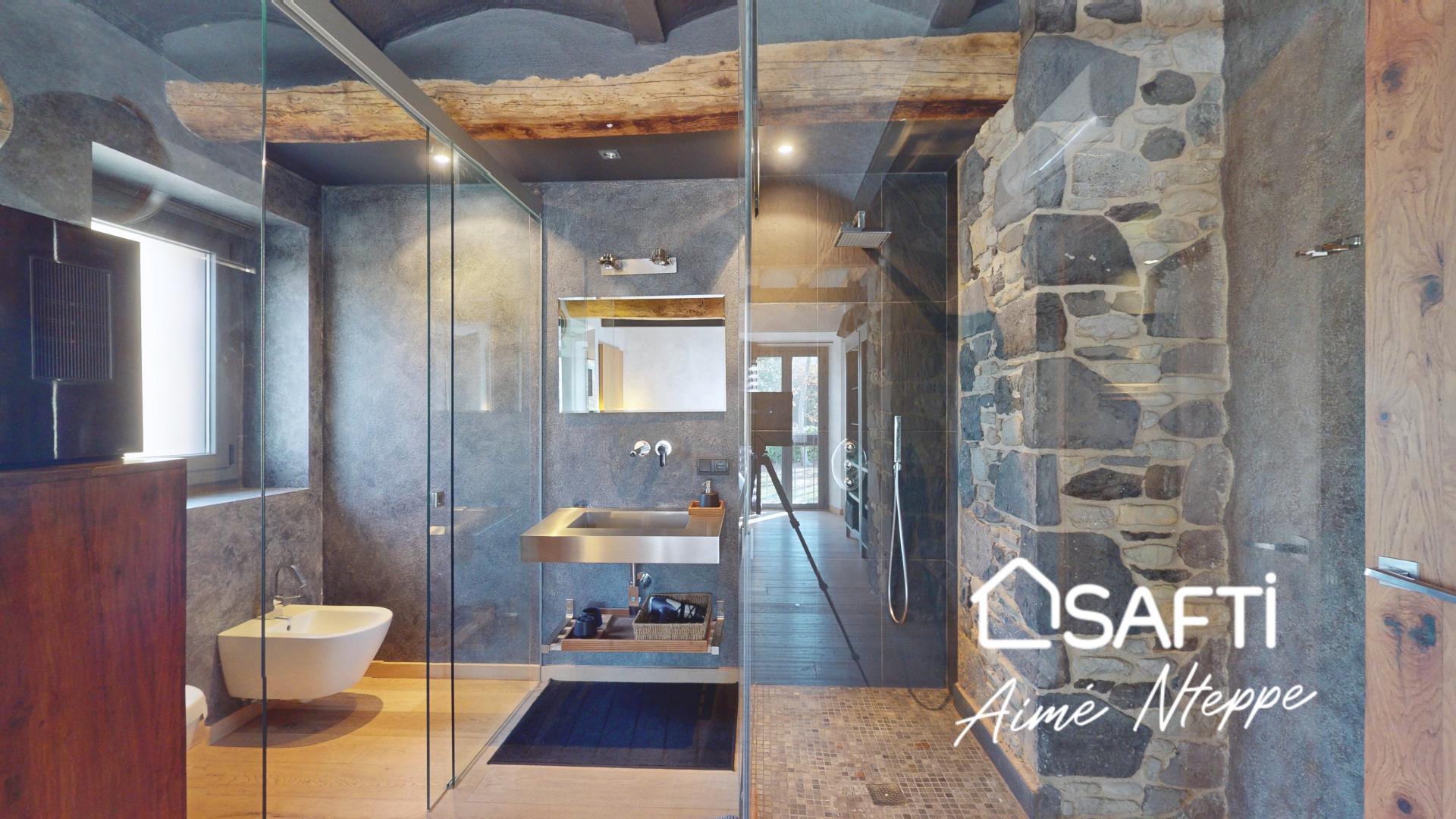 Photo 68 de l'annonce.