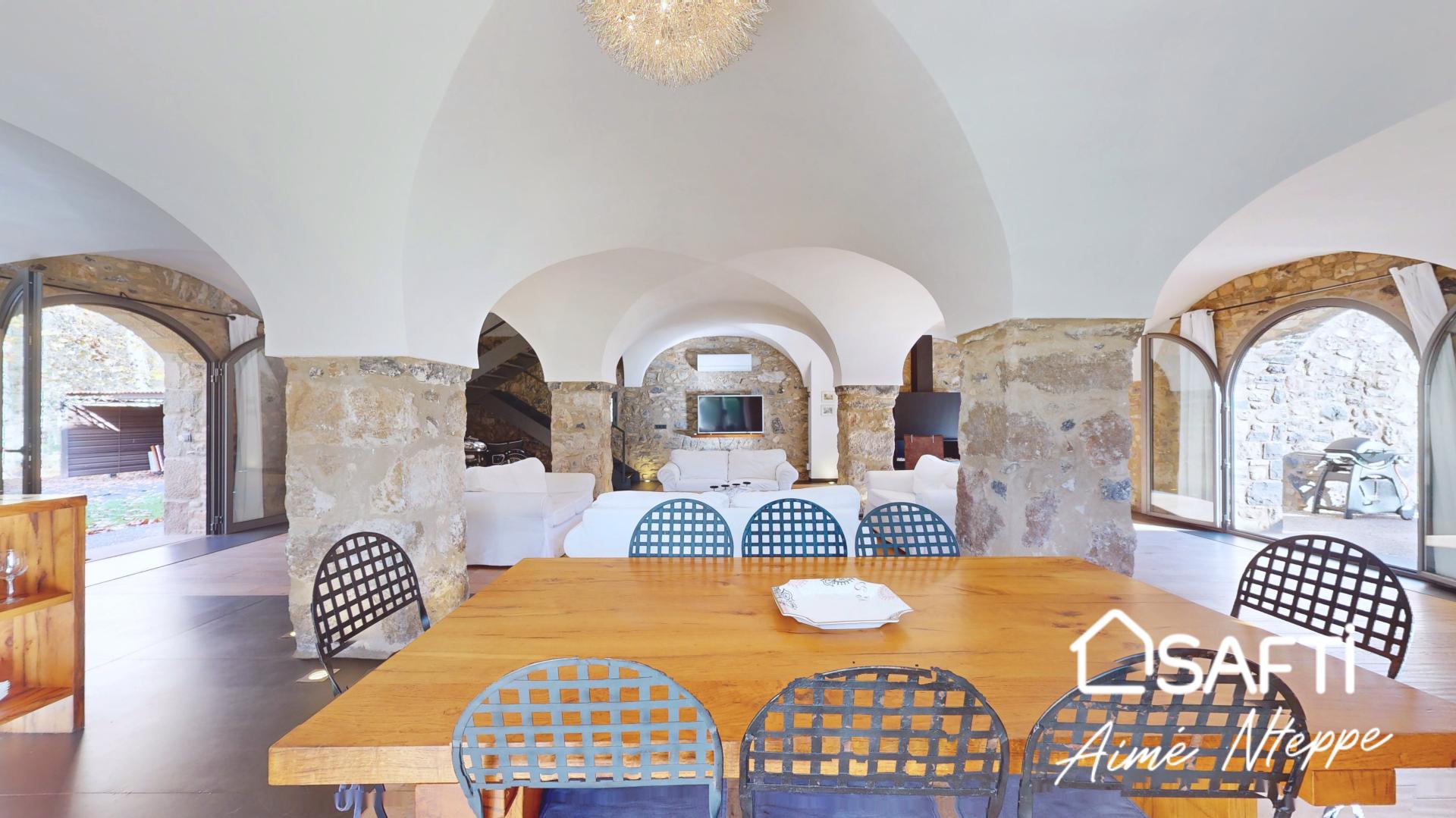 Photo 39 de l'annonce.