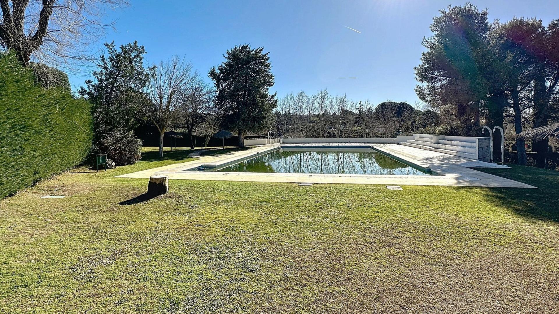 Photo 46 de l'annonce.