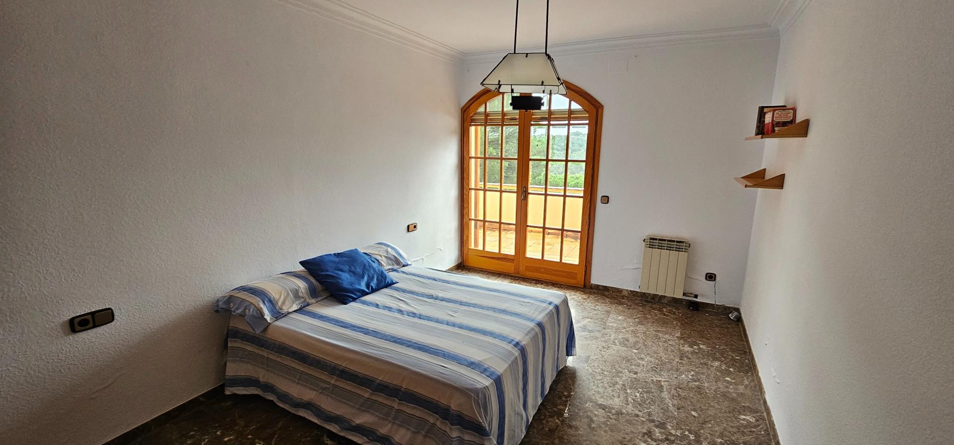 Photo 23 of the listing.