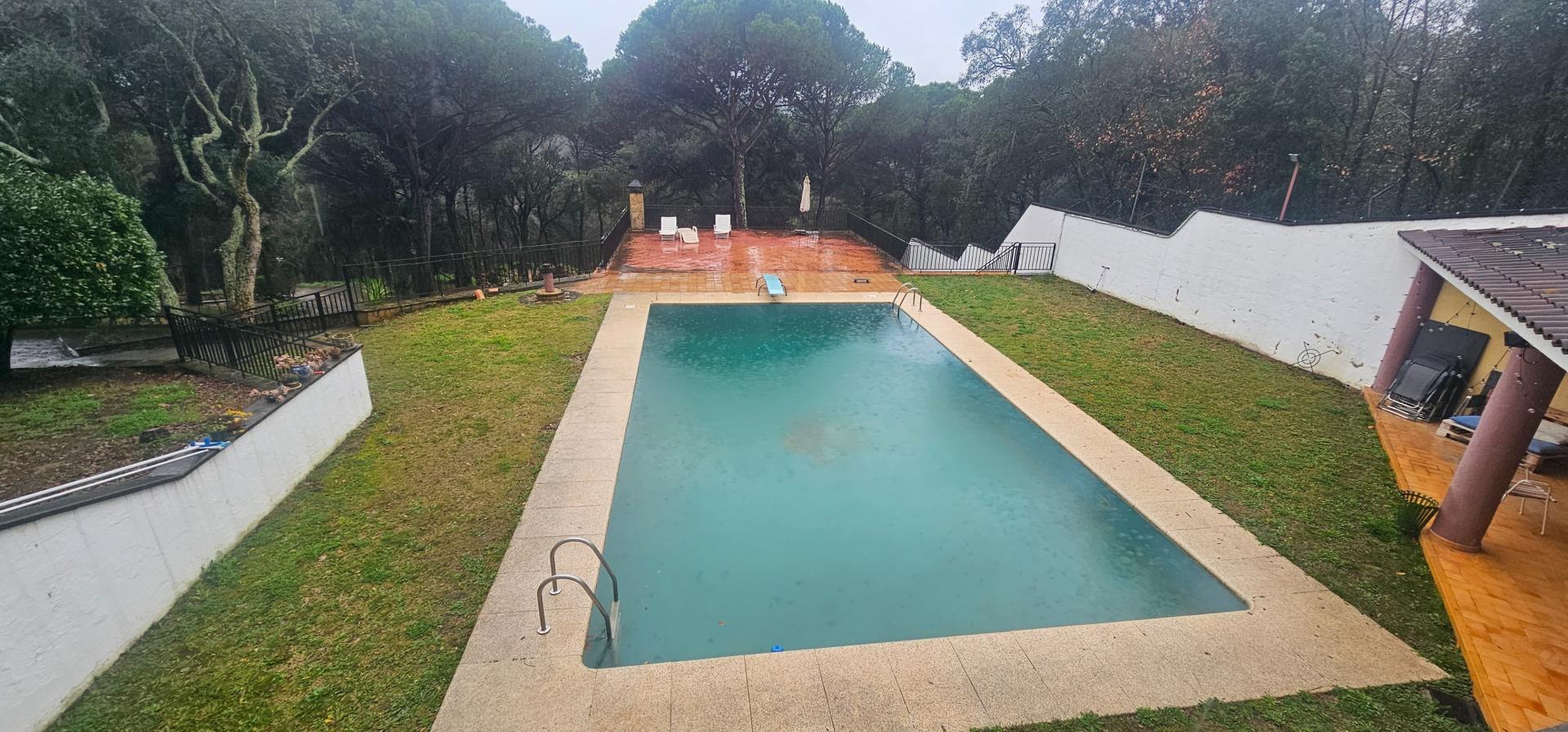 Photo 7 of the listing.