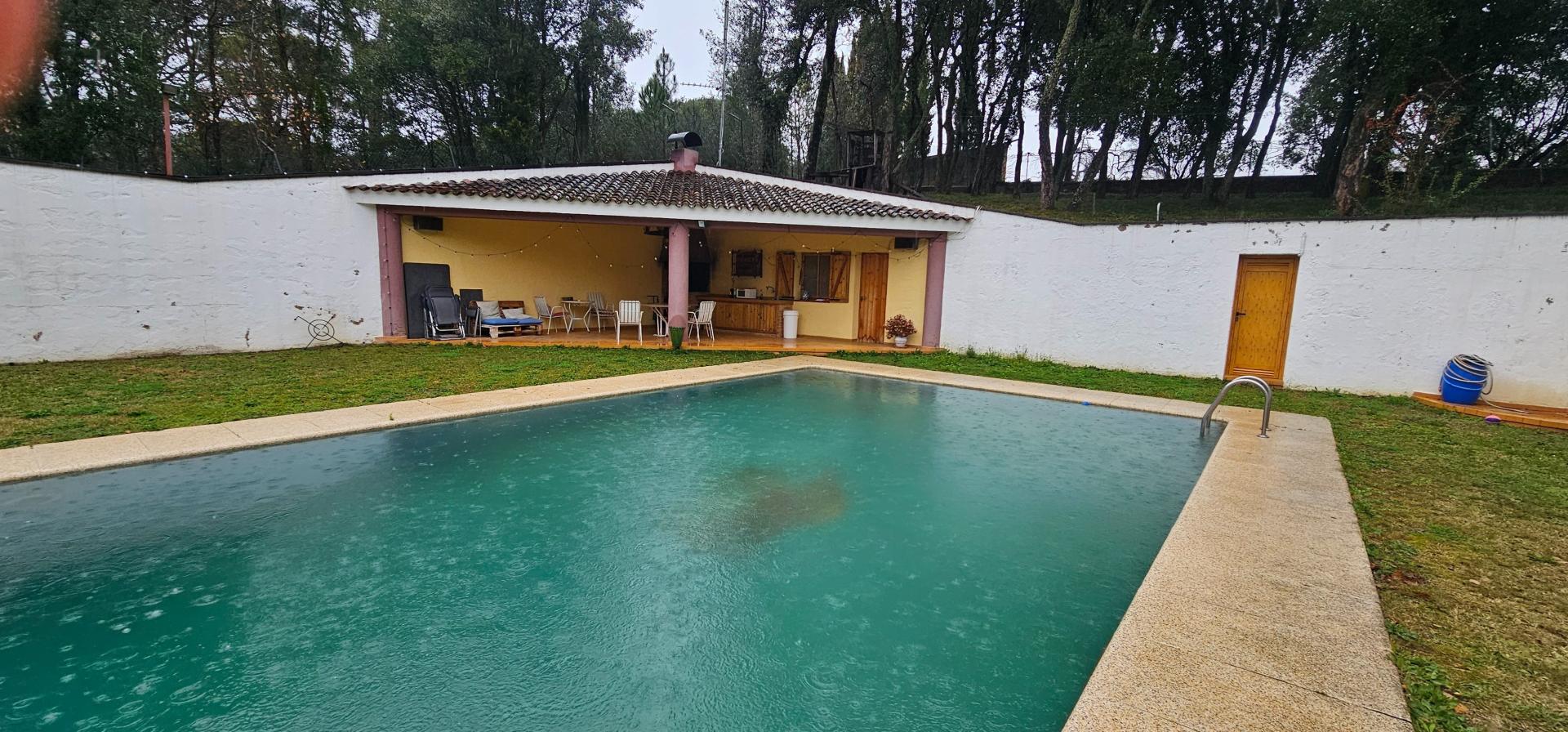 Photo 9 of the listing.