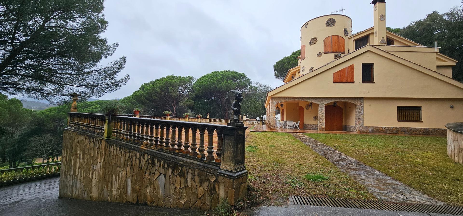 Photo 43 of the listing.