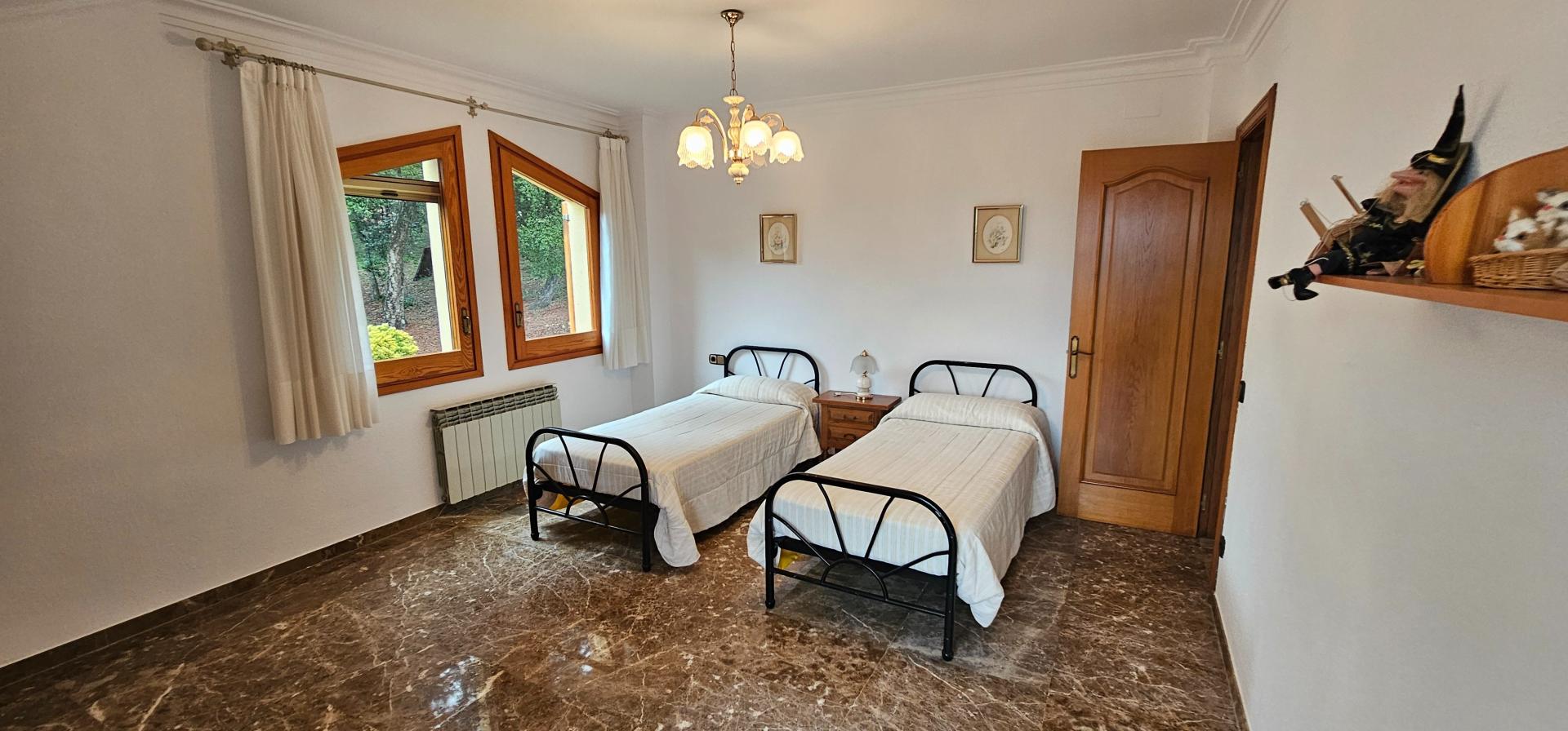 Photo 22 of the listing.