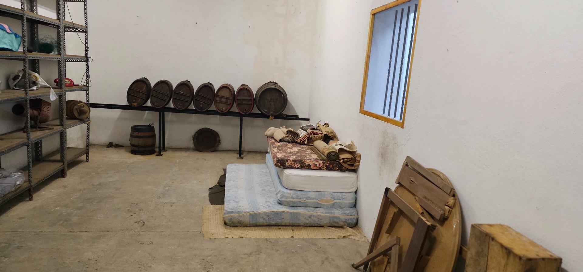 Photo 41 of the listing.