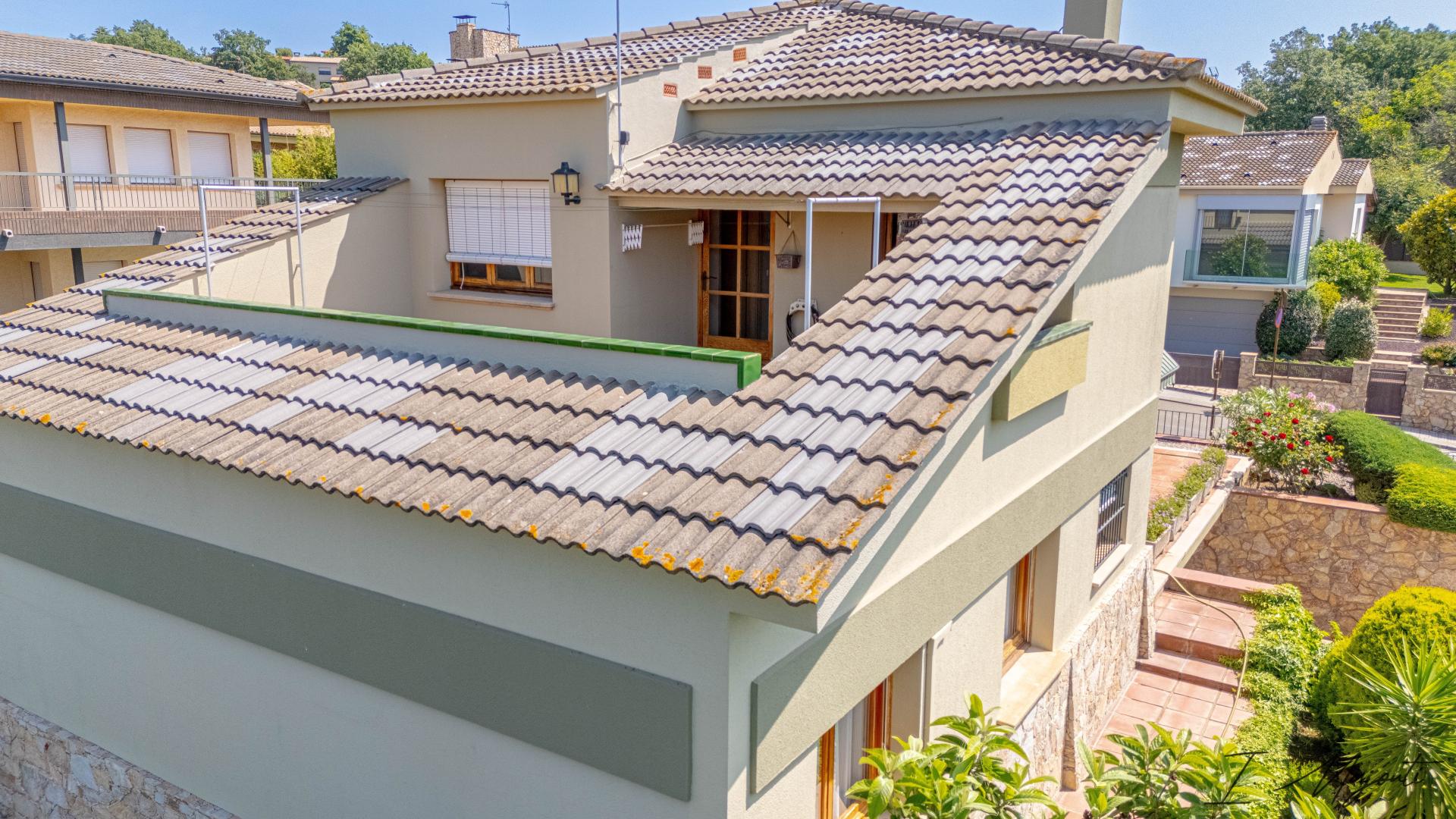 Photo 41 of the listing.