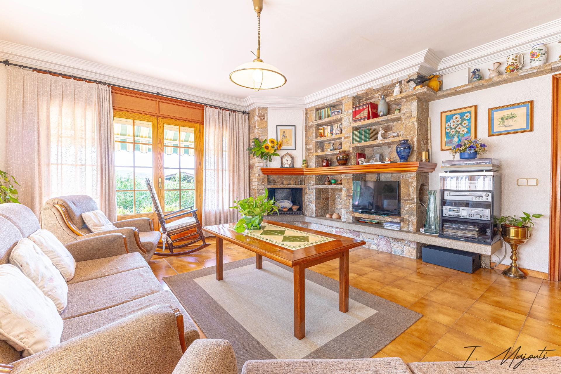 Photo 23 of the listing.