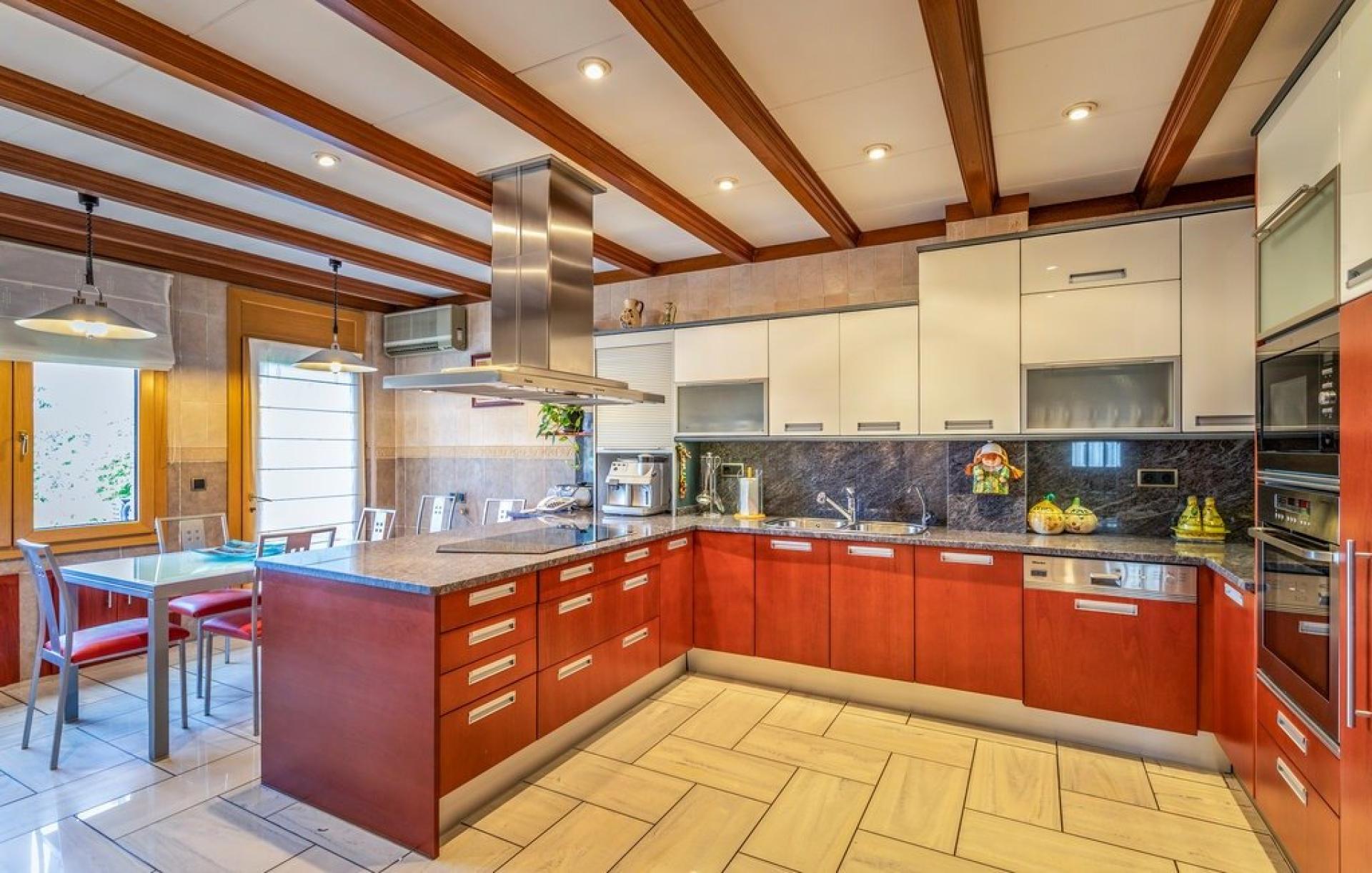 Photo 27 de l'annonce.