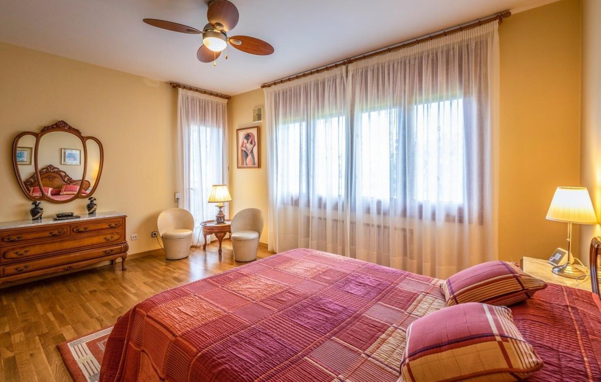 Photo 19 de l'annonce.