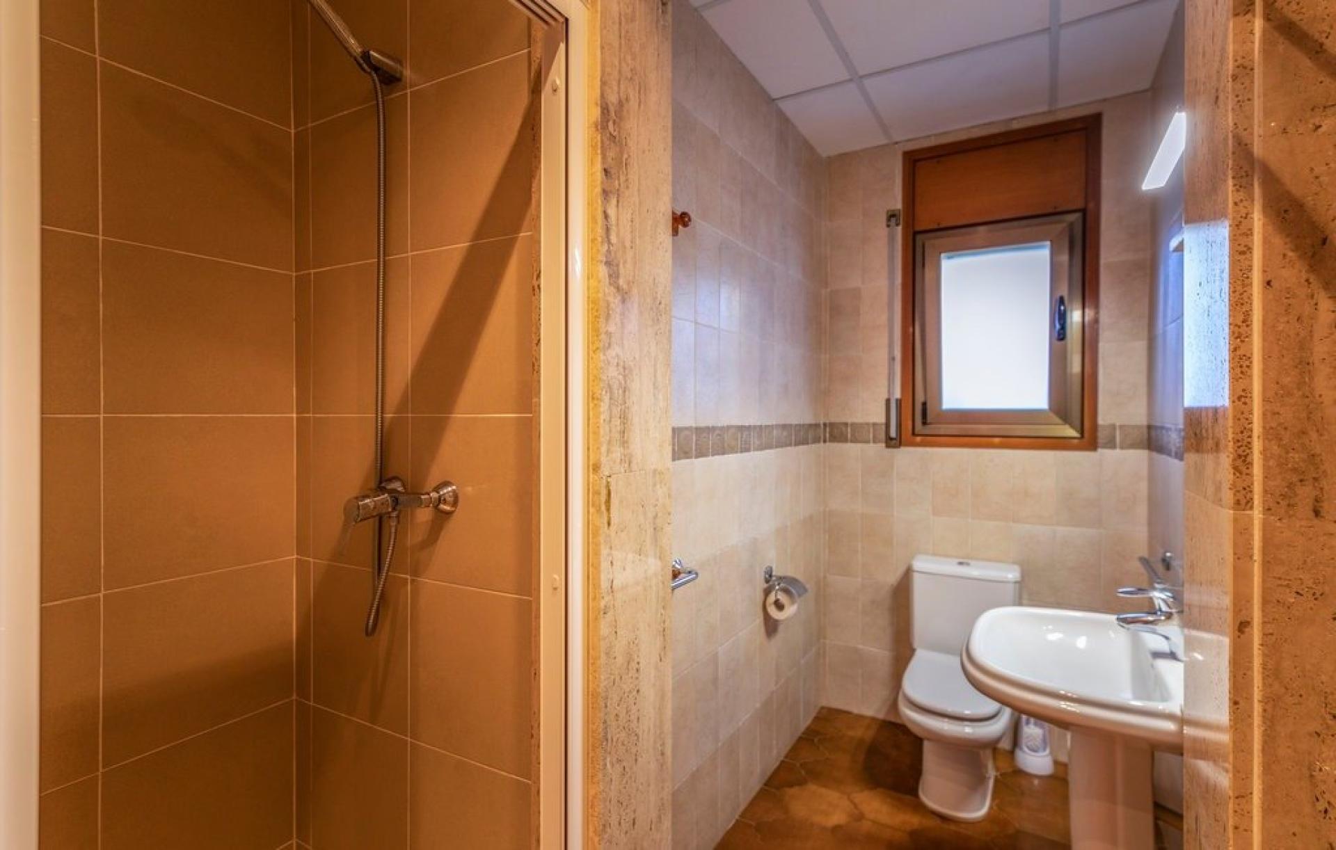 Photo 14 de l'annonce.