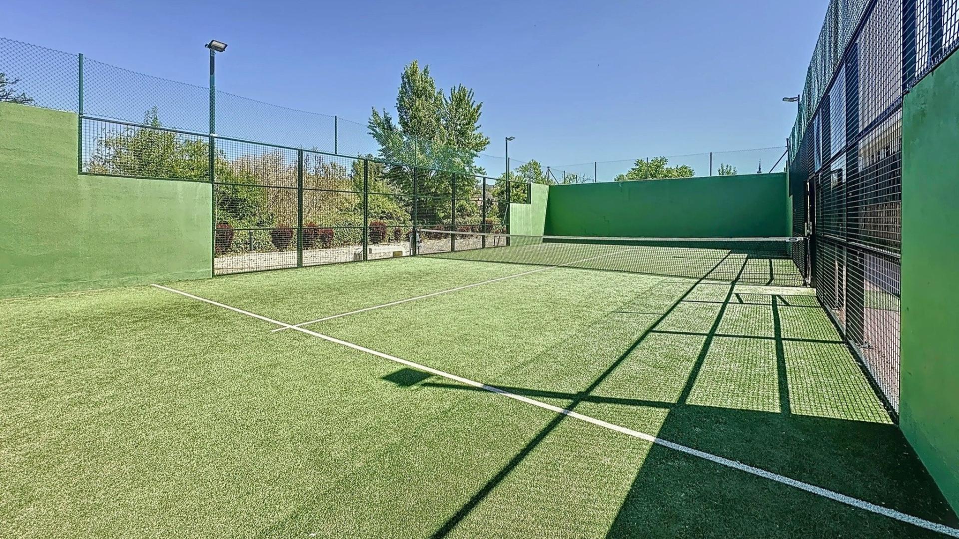 Photo 44 de l'annonce.