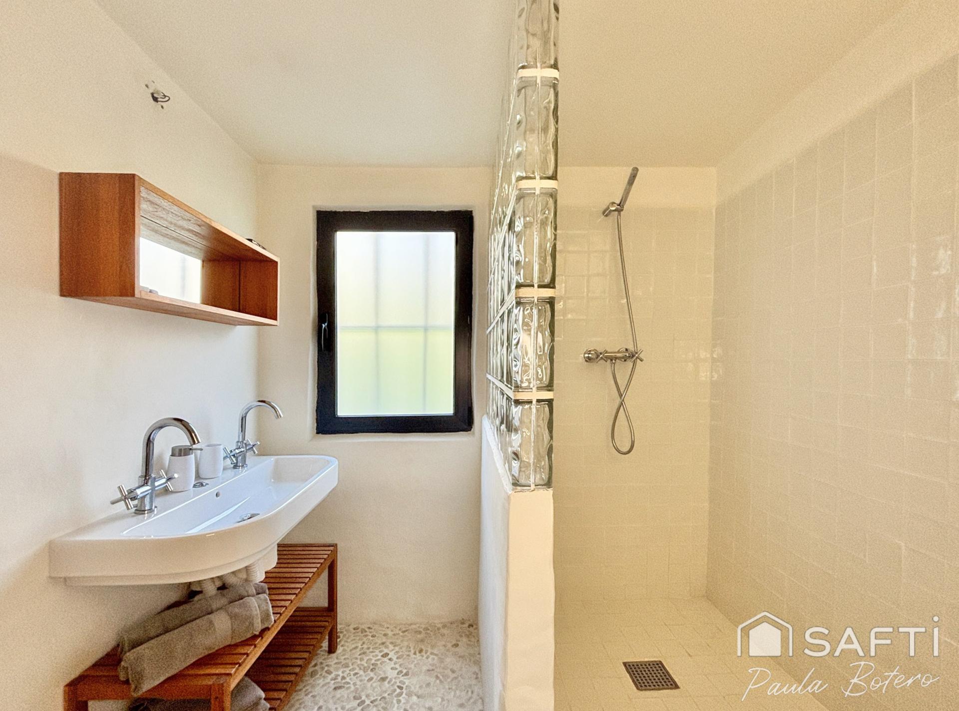 Photo 25 de l'annonce.