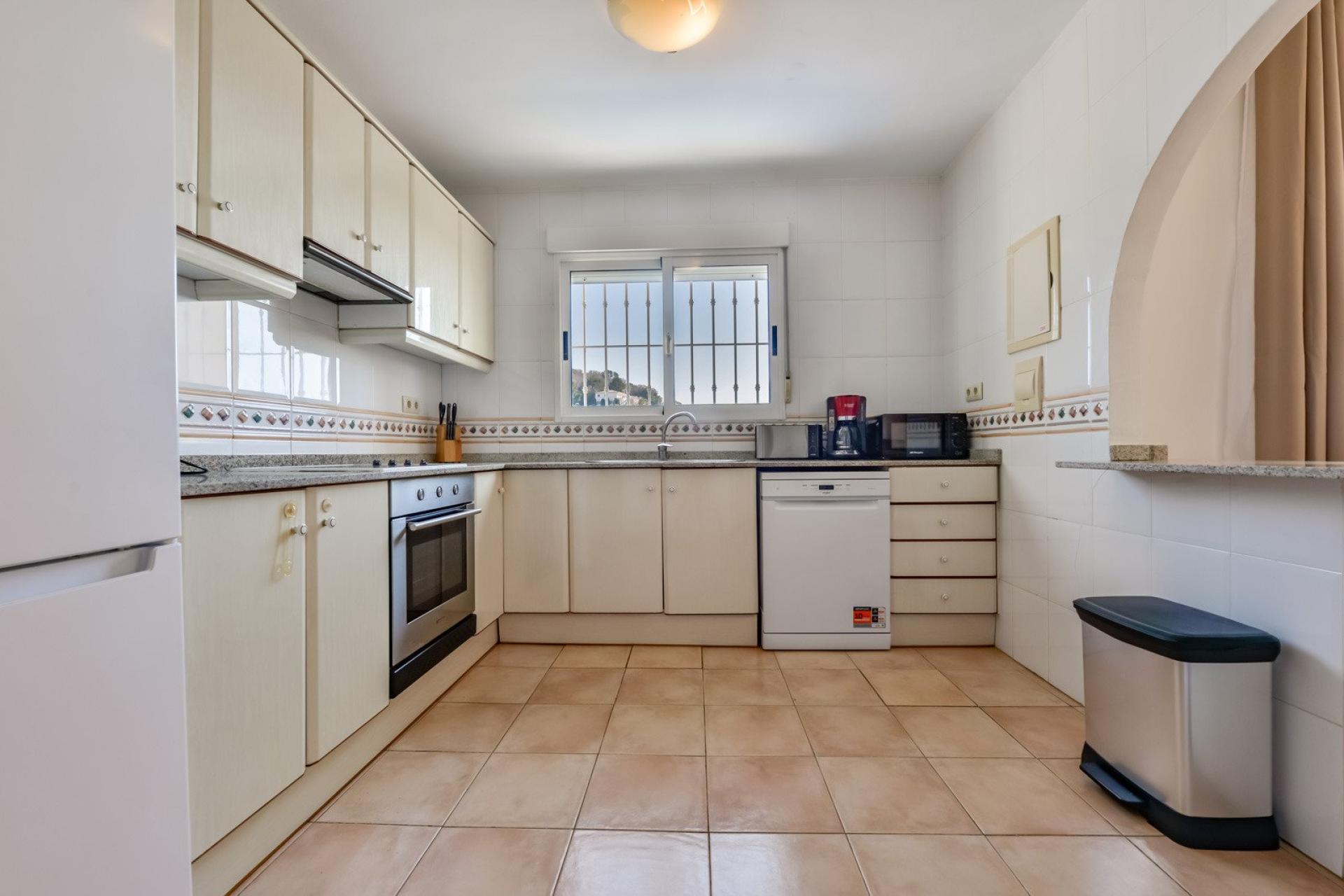 Photo 17 of the listing.