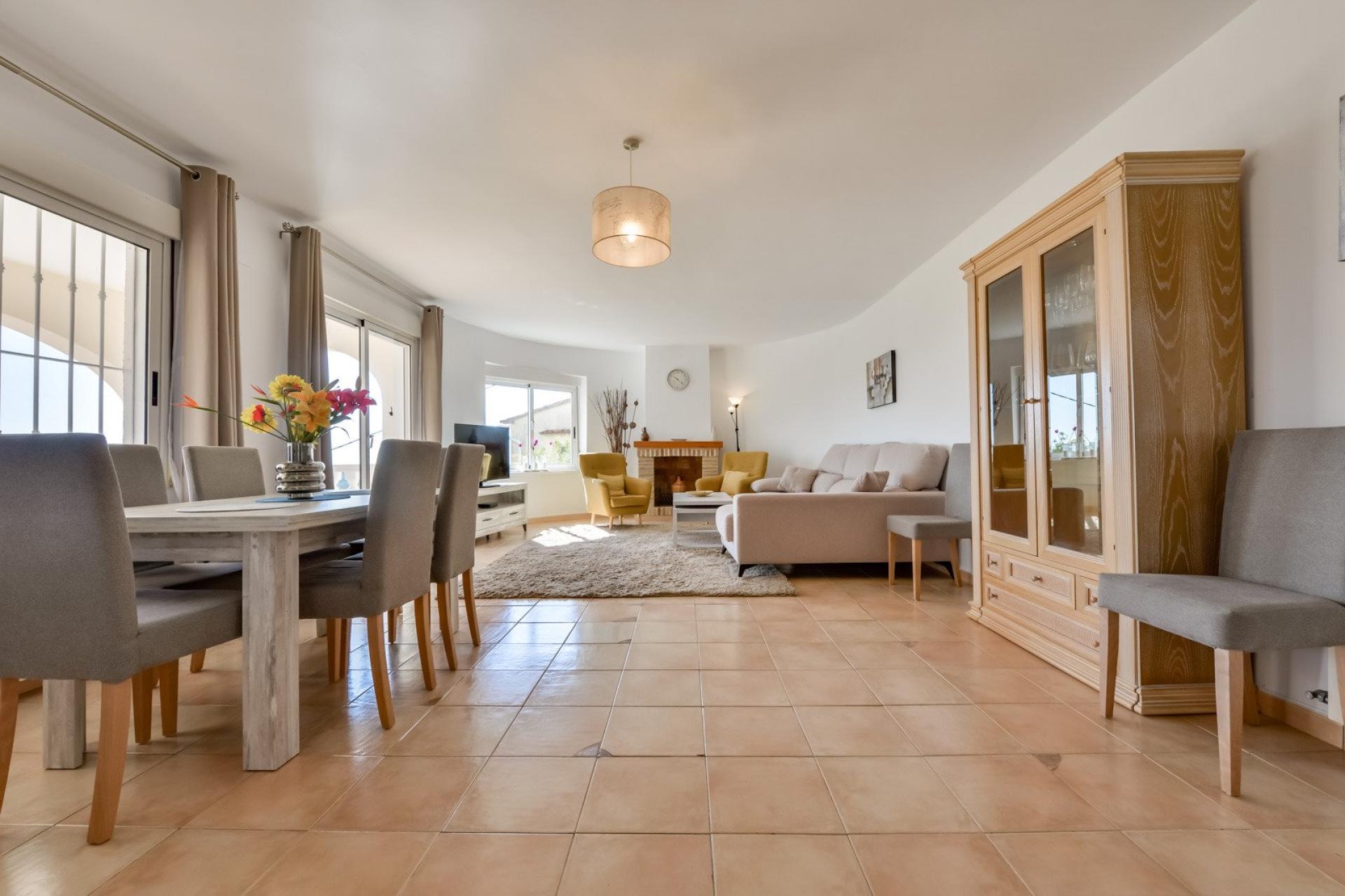 Photo 18 of the listing.