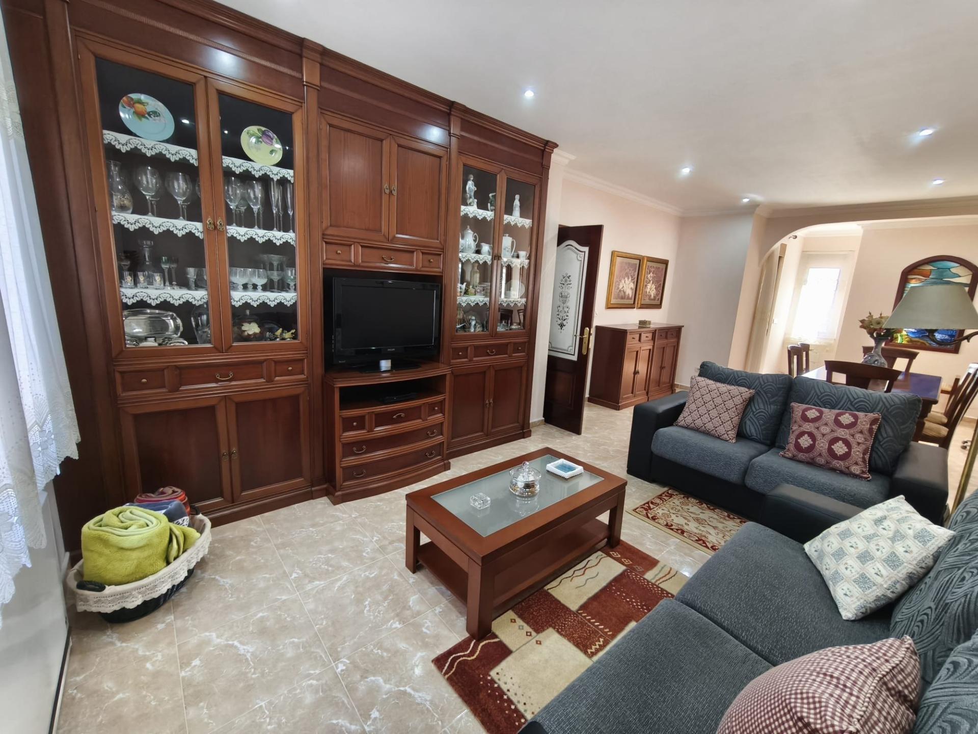 Photo 9 of the listing.