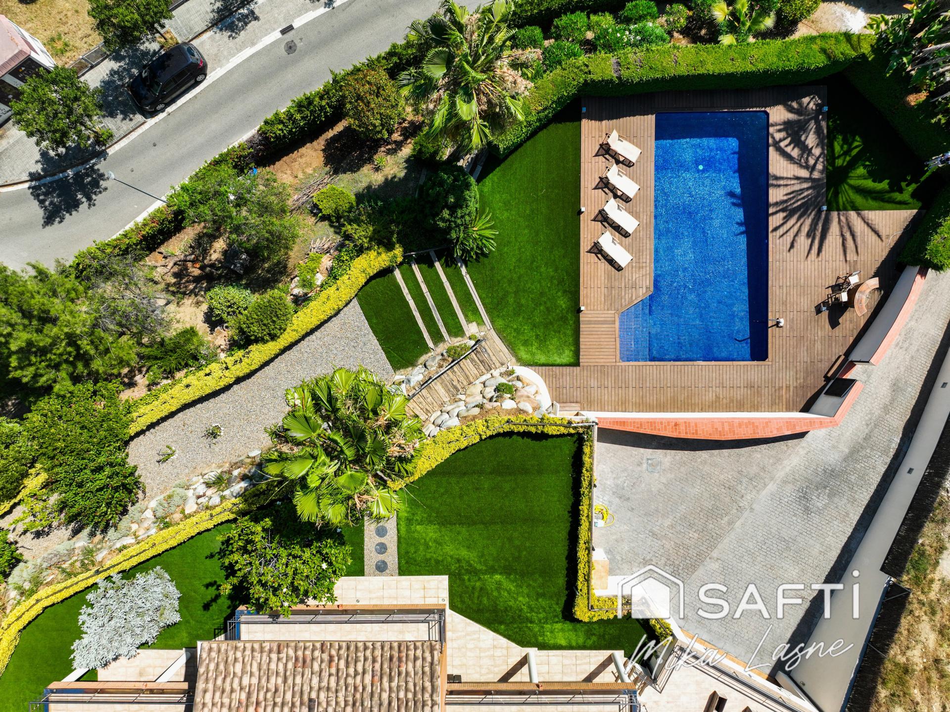 Photo 42 de l'annonce.