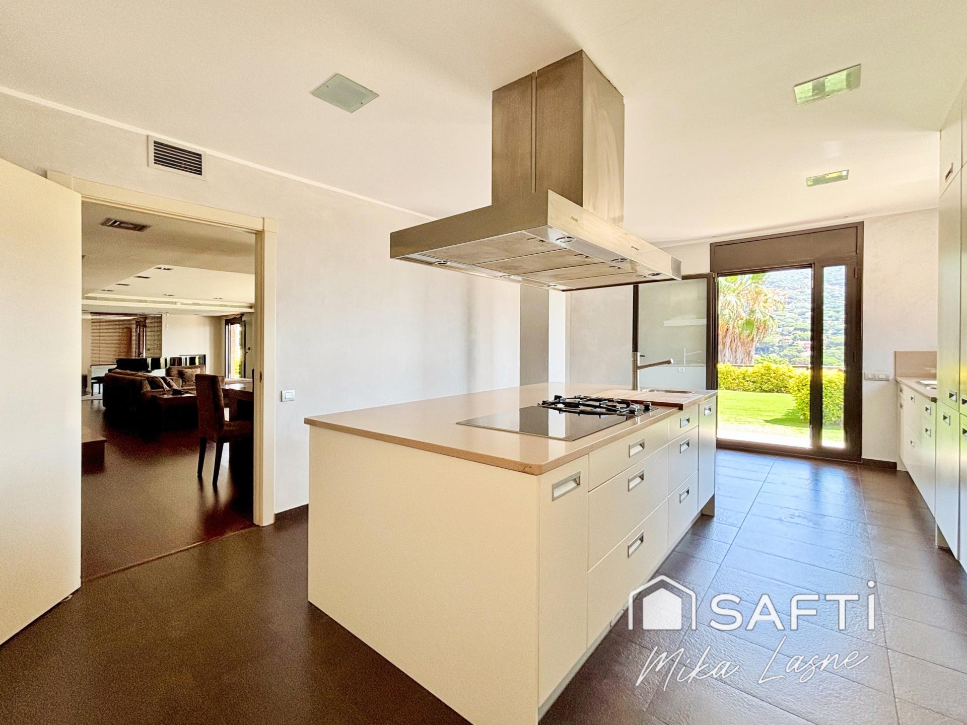 Photo 14 de l'annonce.