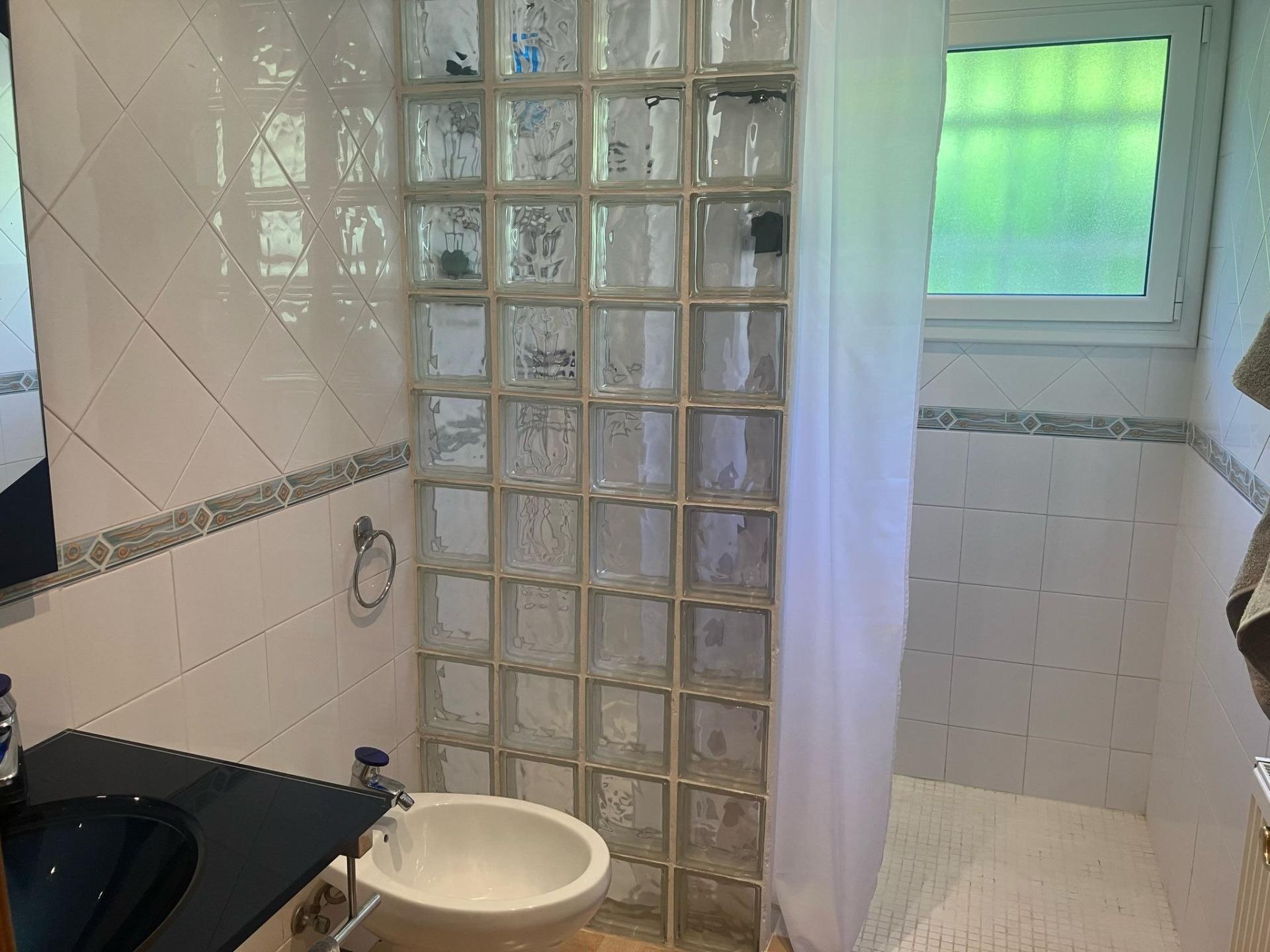 Photo 21 of the listing.