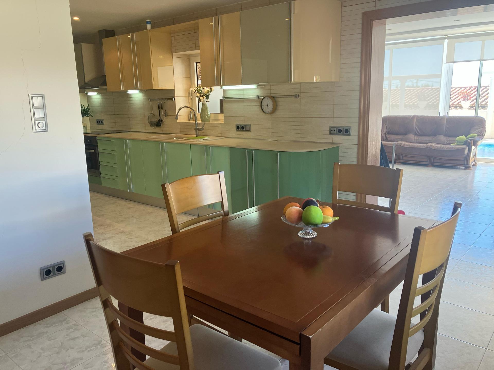 Photo 13 of the listing.