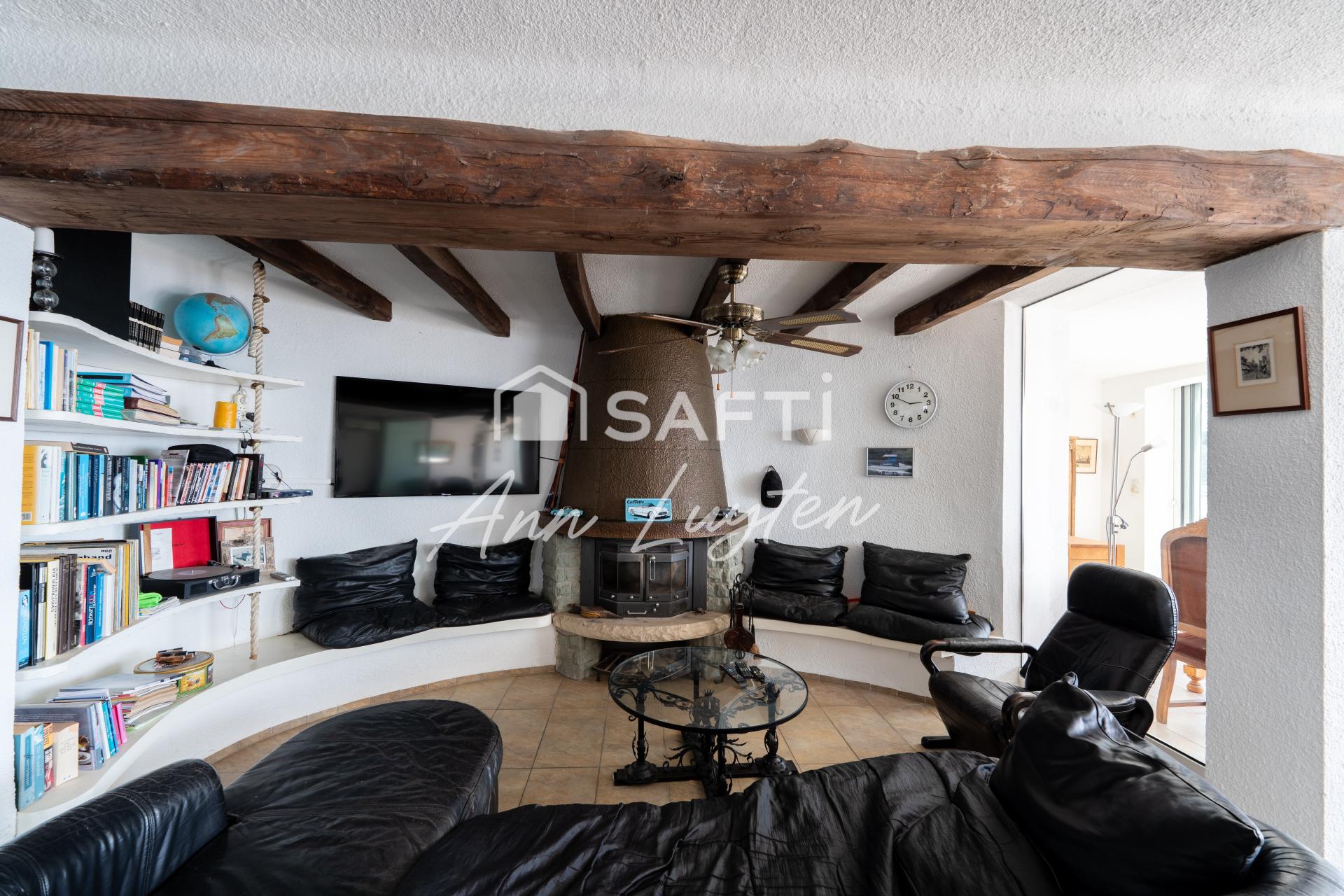 Photo 20 of the listing.