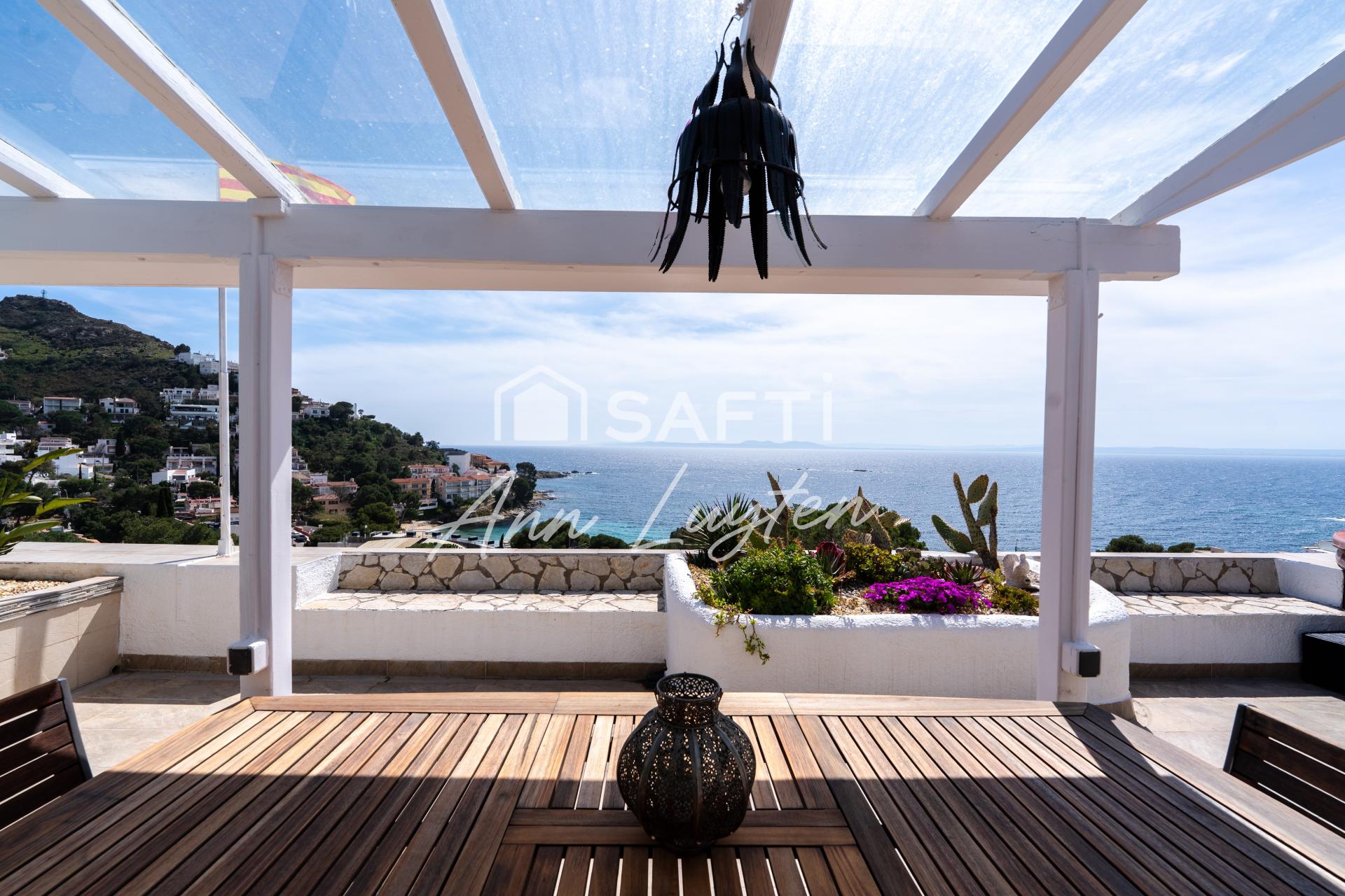 Photo 15 of the listing.