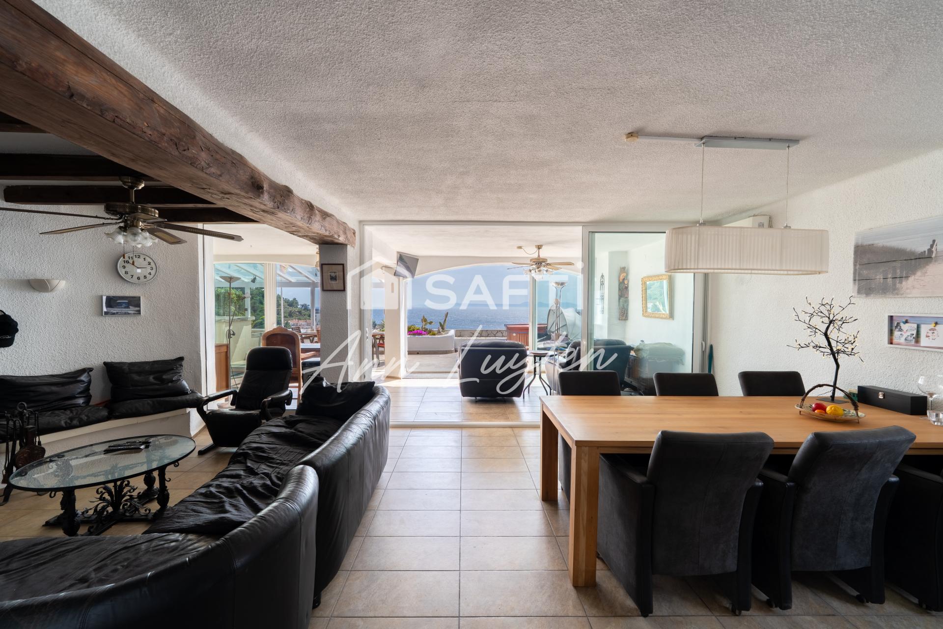 Photo 19 of the listing.