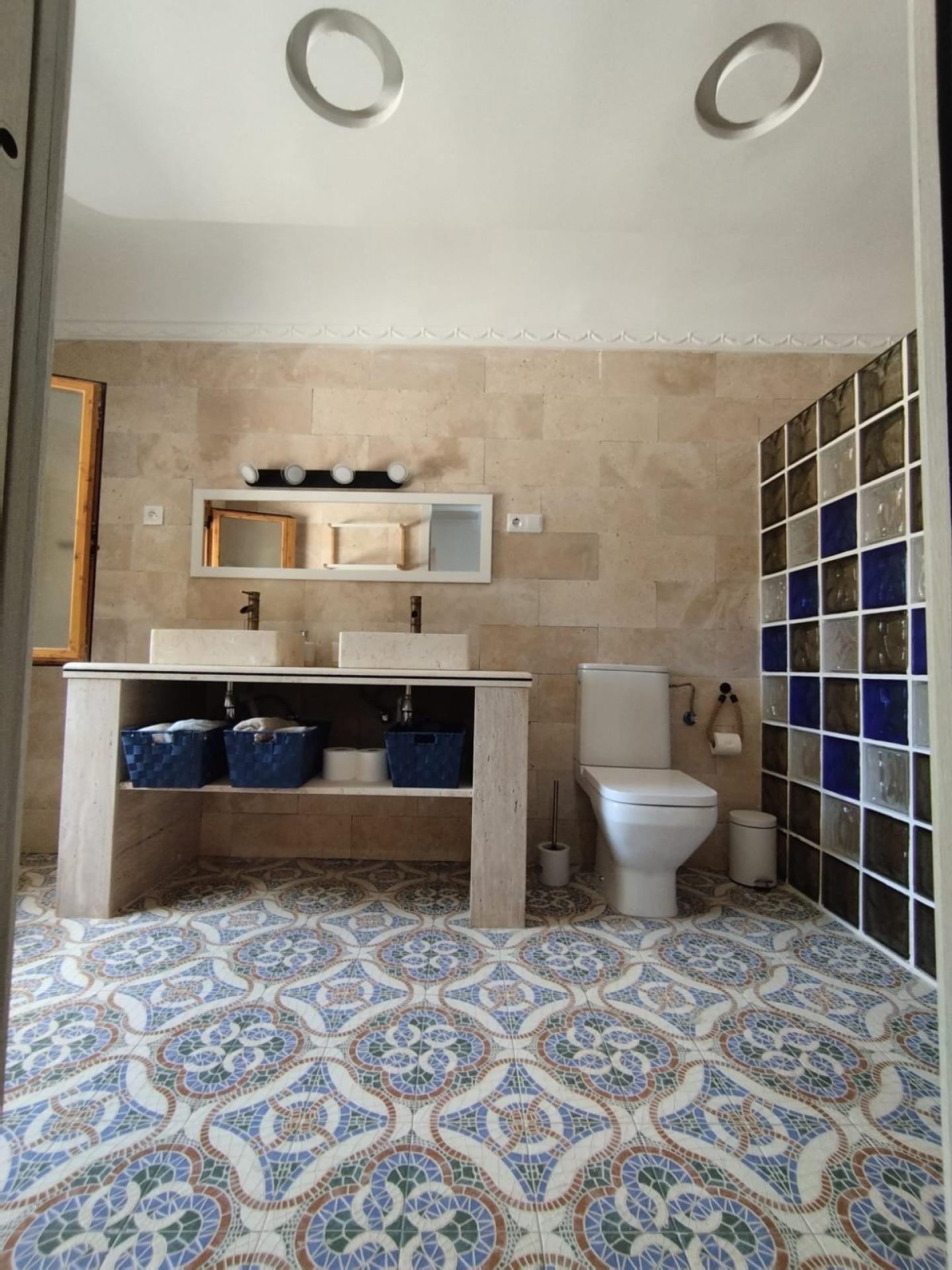 Photo 23 of the listing.