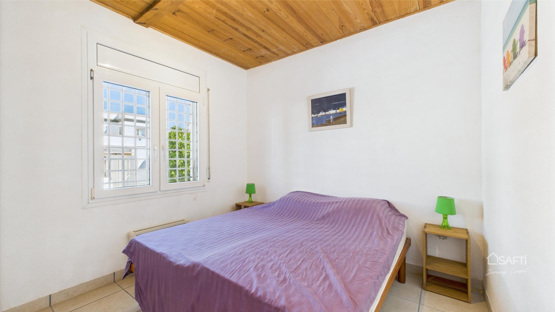 Photo 15 of the listing.