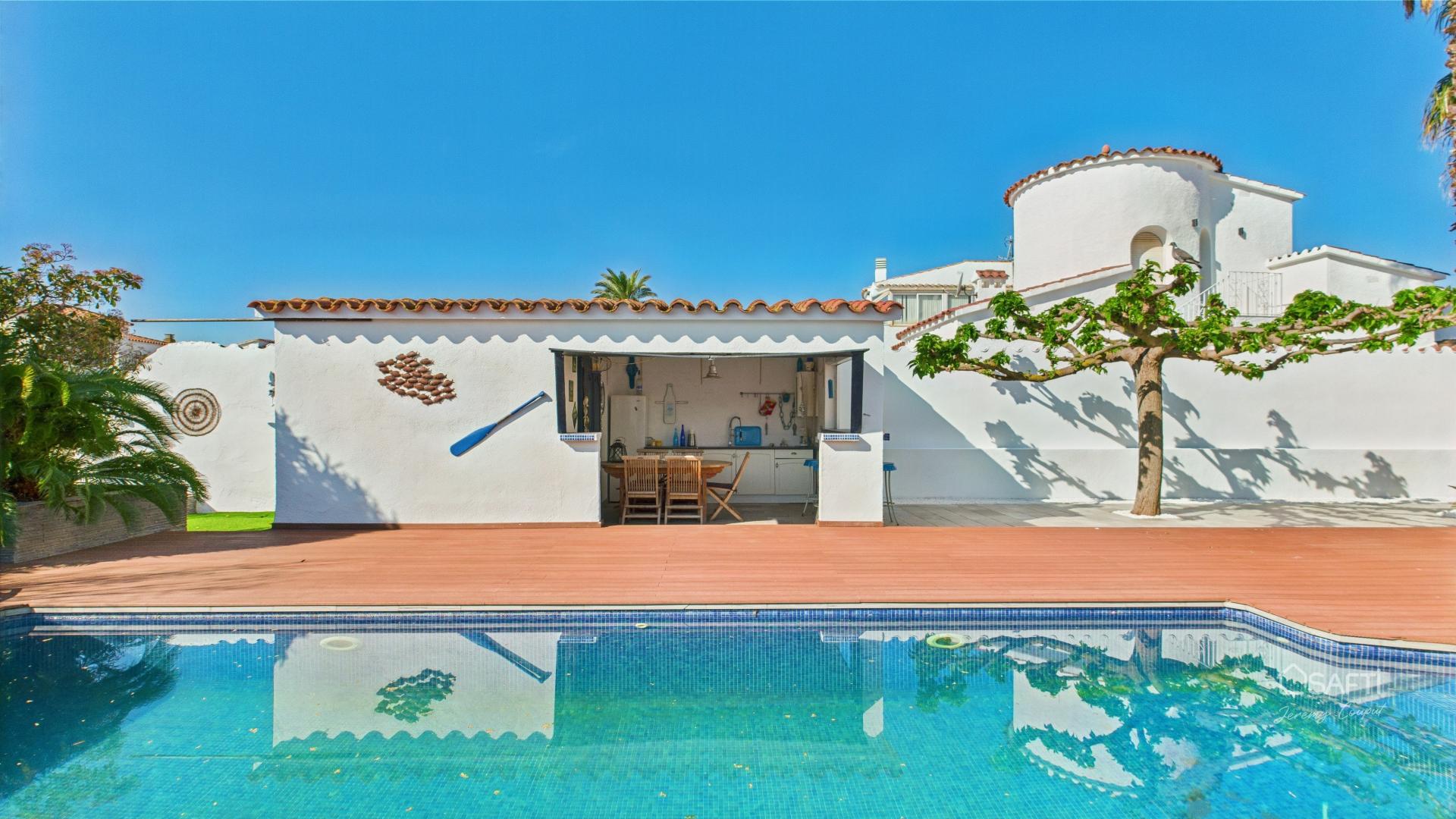 Photo 24 of the listing.