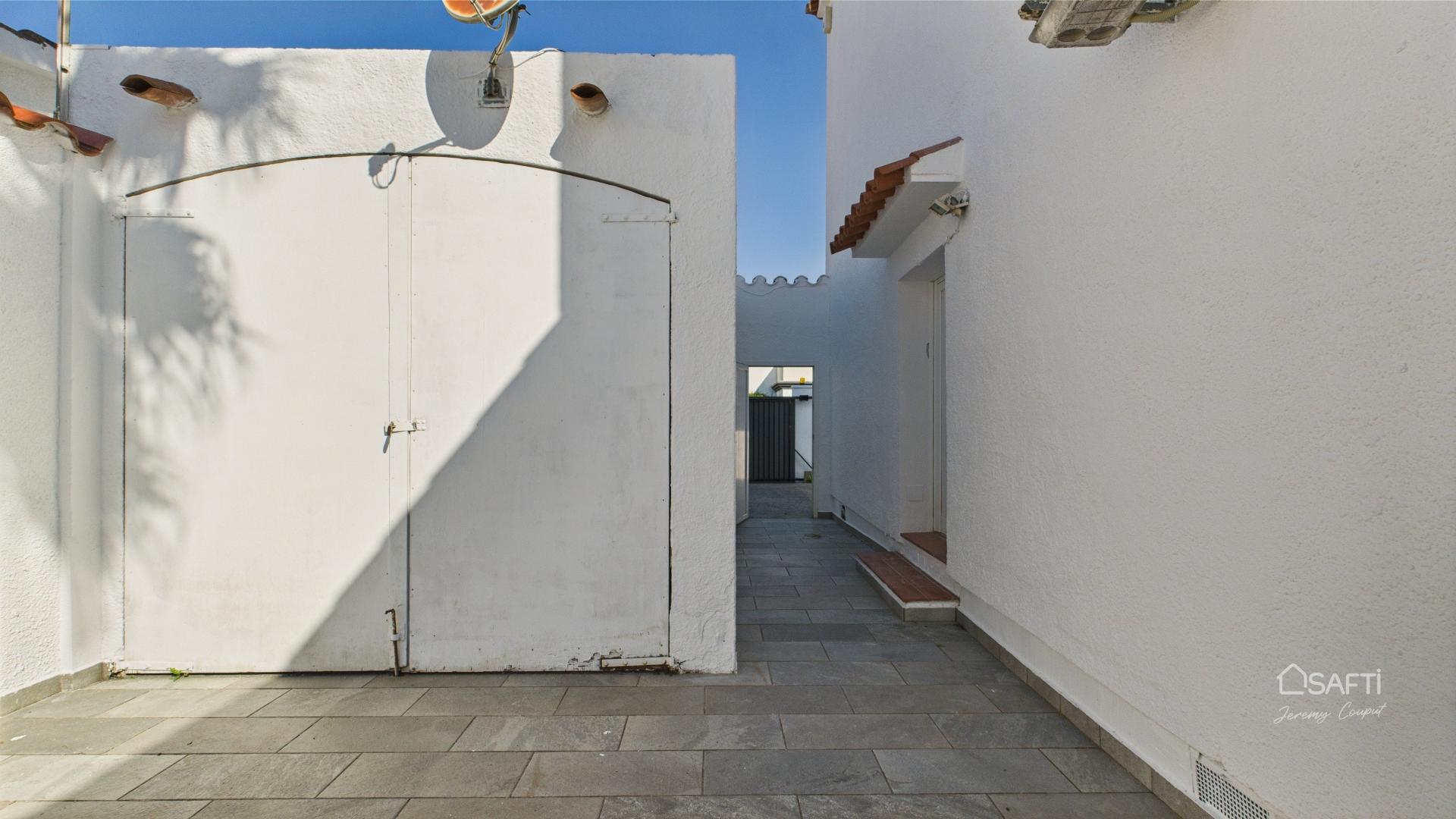 Photo 30 of the listing.