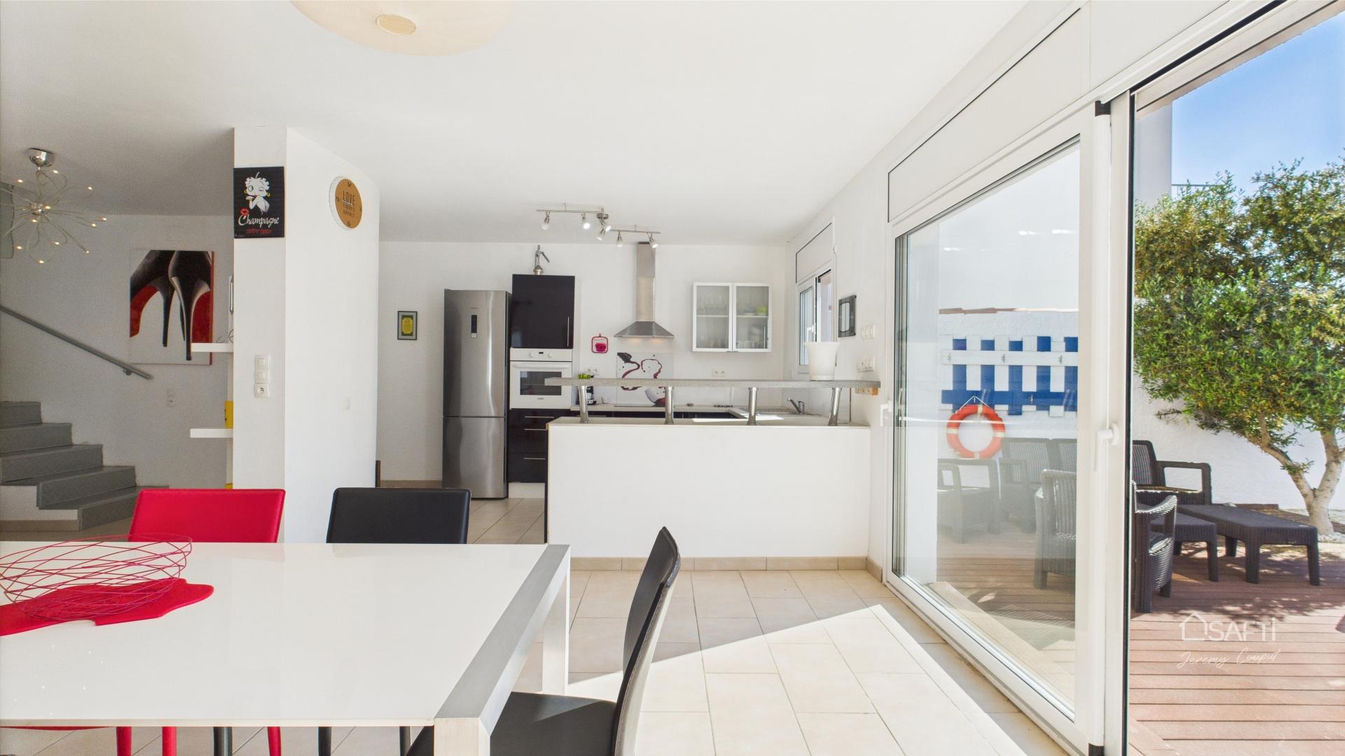 Photo 21 of the listing.