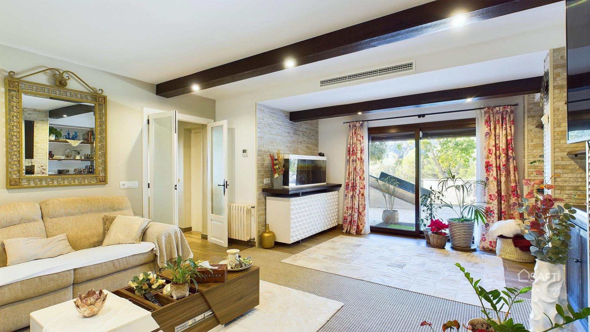 Photo 20 of the listing.