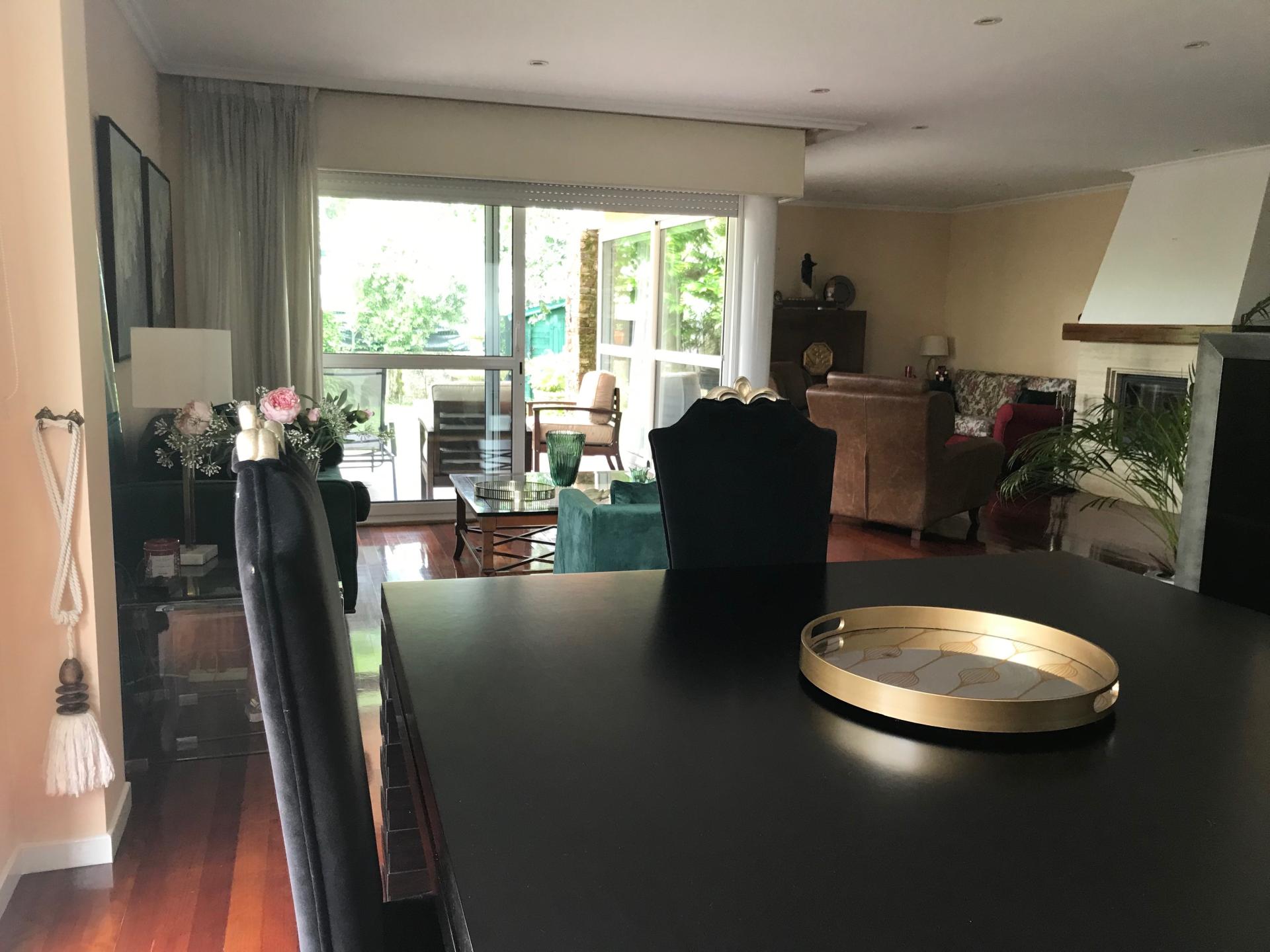 Photo 13 of the listing.